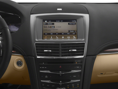 2017 Lincoln MKT Elite