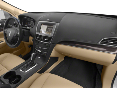 2017 Lincoln MKT Elite