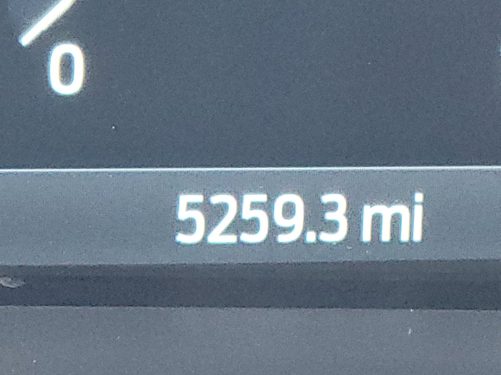 2023 Ford F-150 Lightning LARIAT®