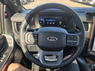 2023 Ford F-150 Lightning LARIAT®