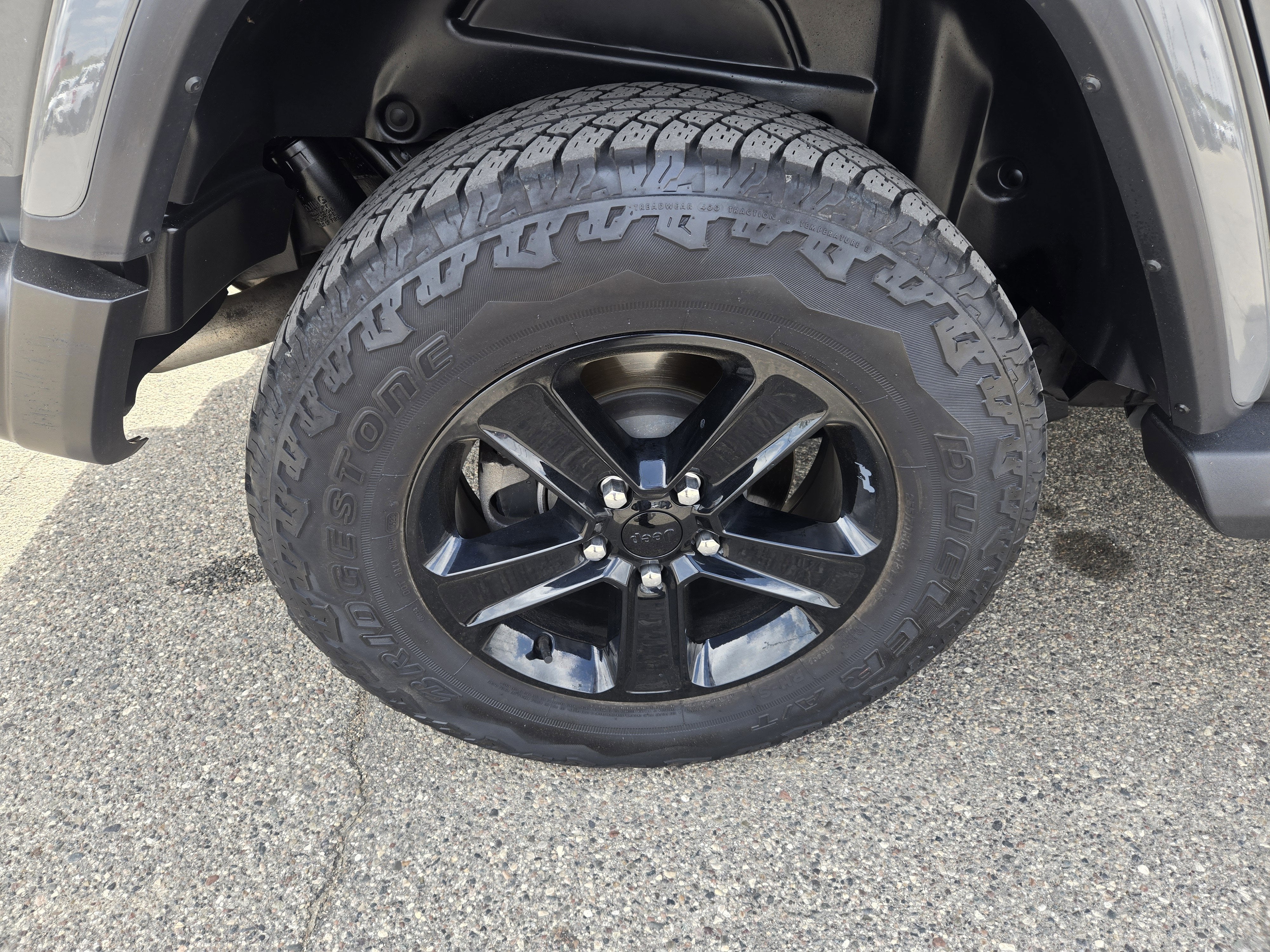 2023 Jeep Wrangler Sahara Altitude