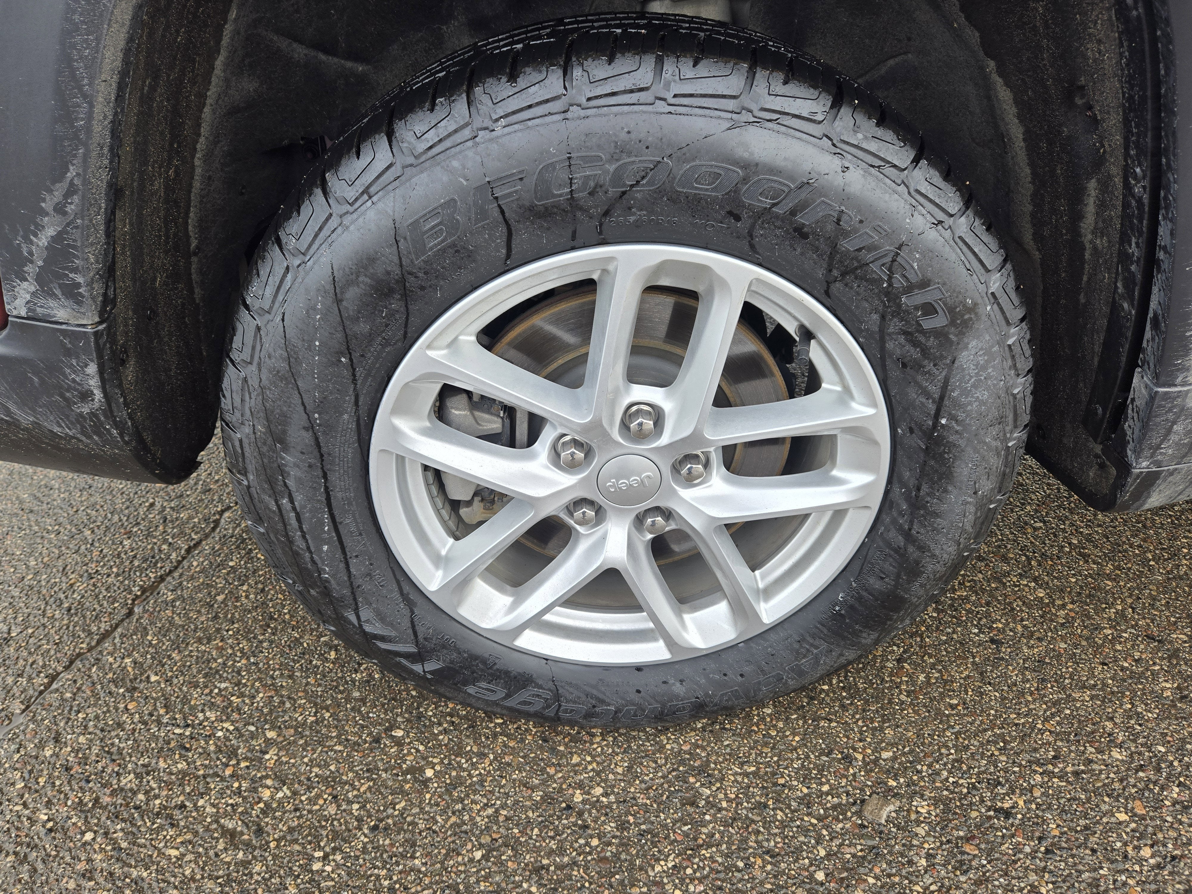 2022 Jeep Grand Cherokee L Laredo