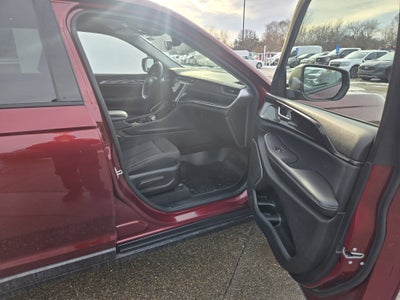 2022 Jeep Grand Cherokee L Laredo