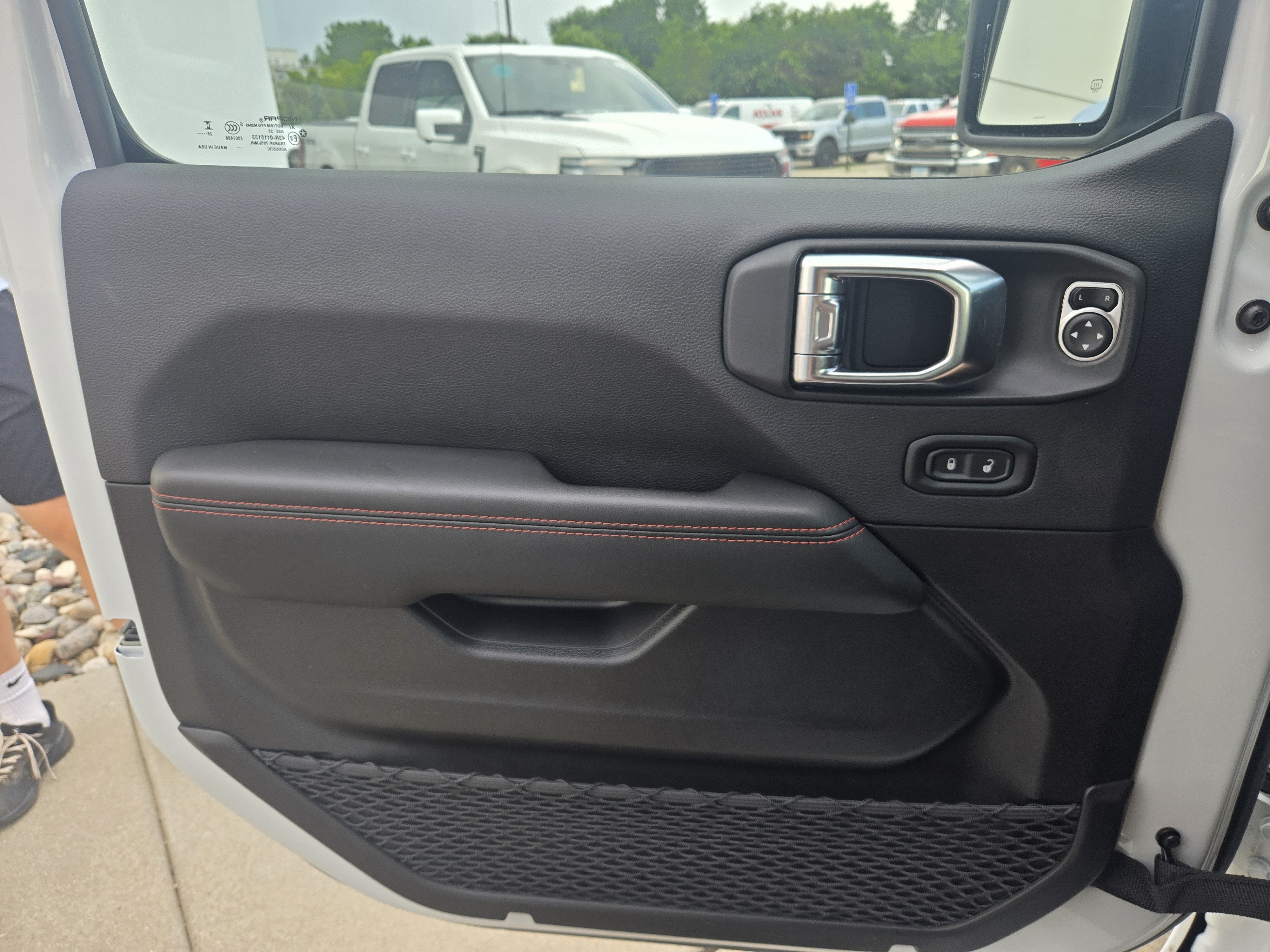 2025 Jeep Wrangler Rubicon X