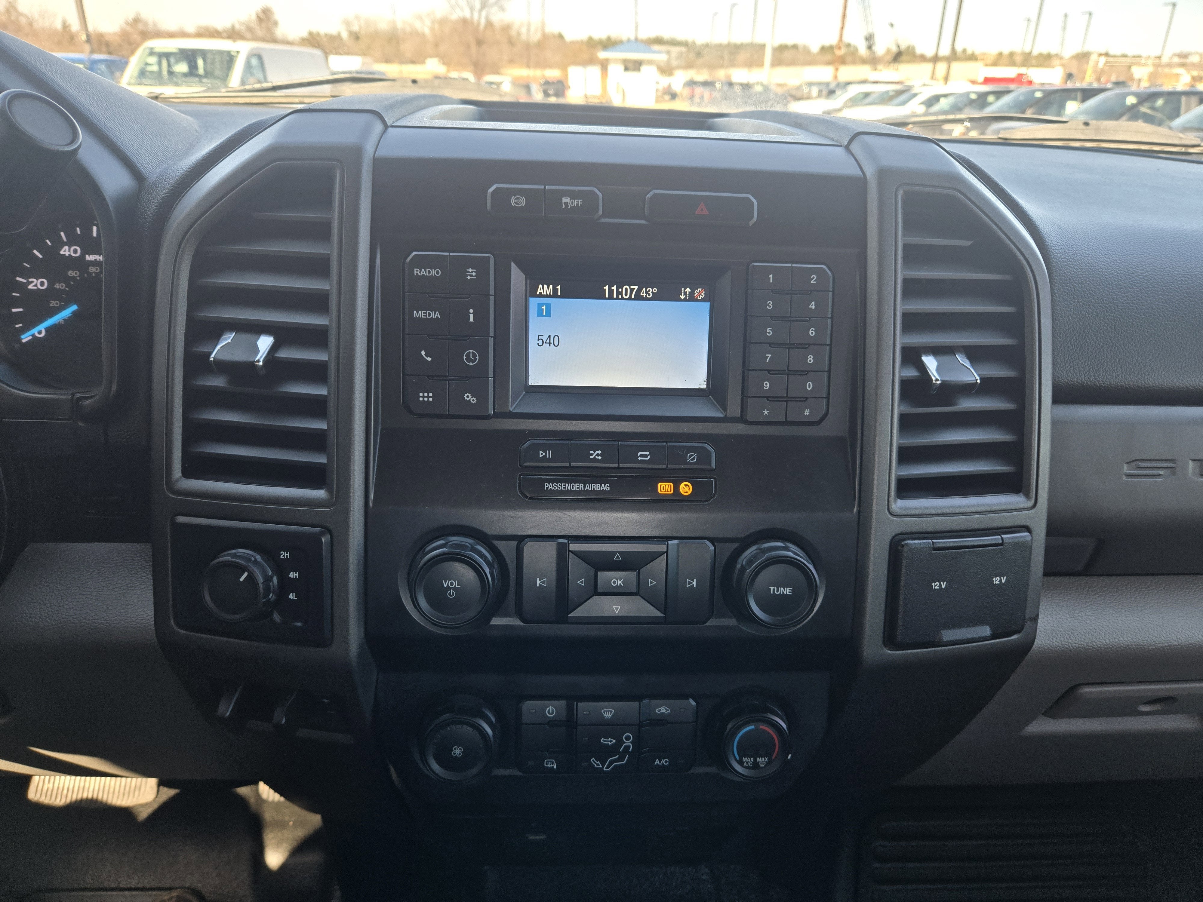 2020 Ford Super Duty F-550 DRW XL