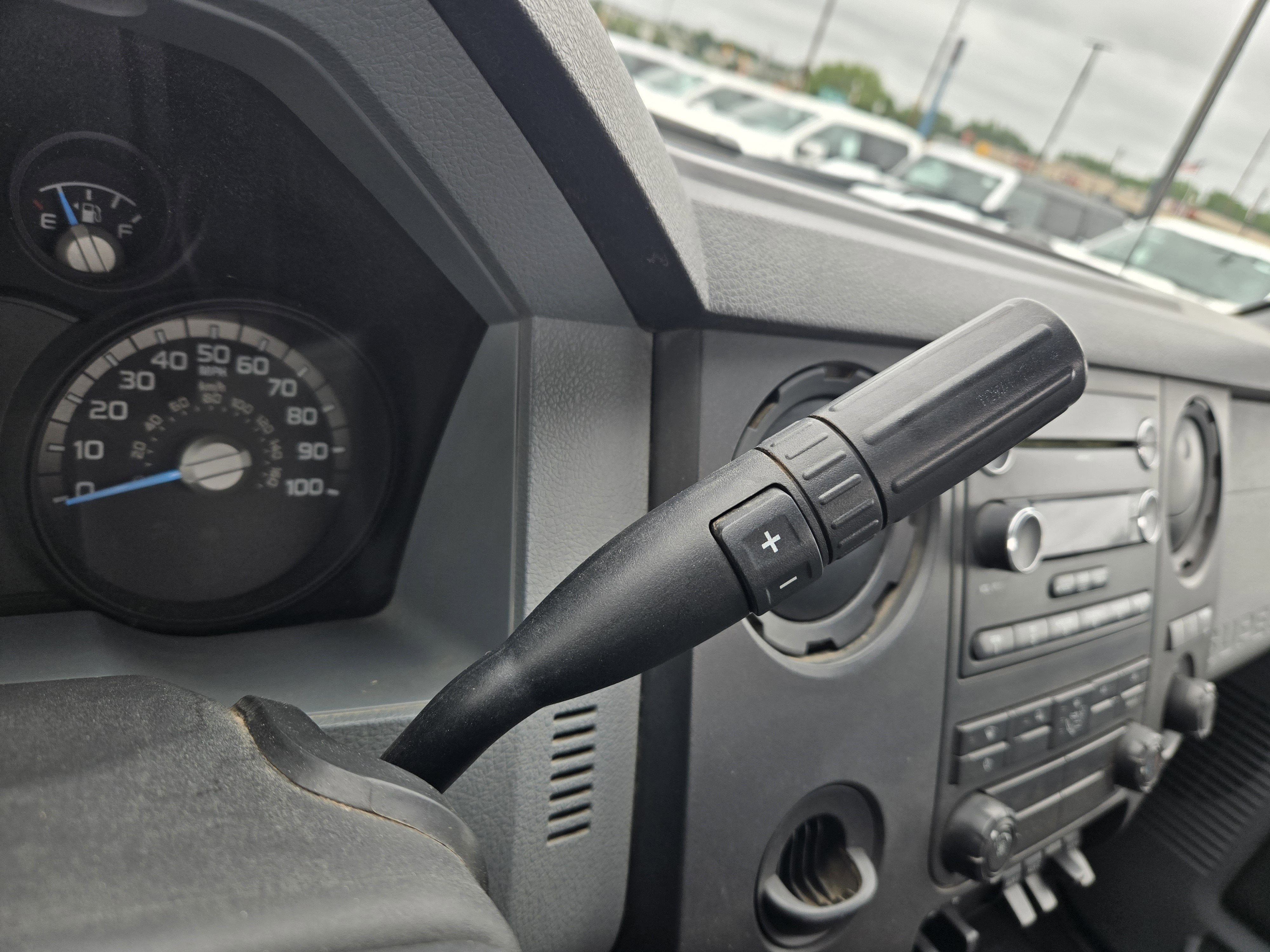 2011 Ford Super Duty F-550 DRW XL