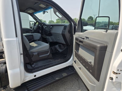 2012 Ford Super Duty F-550 DRW XL