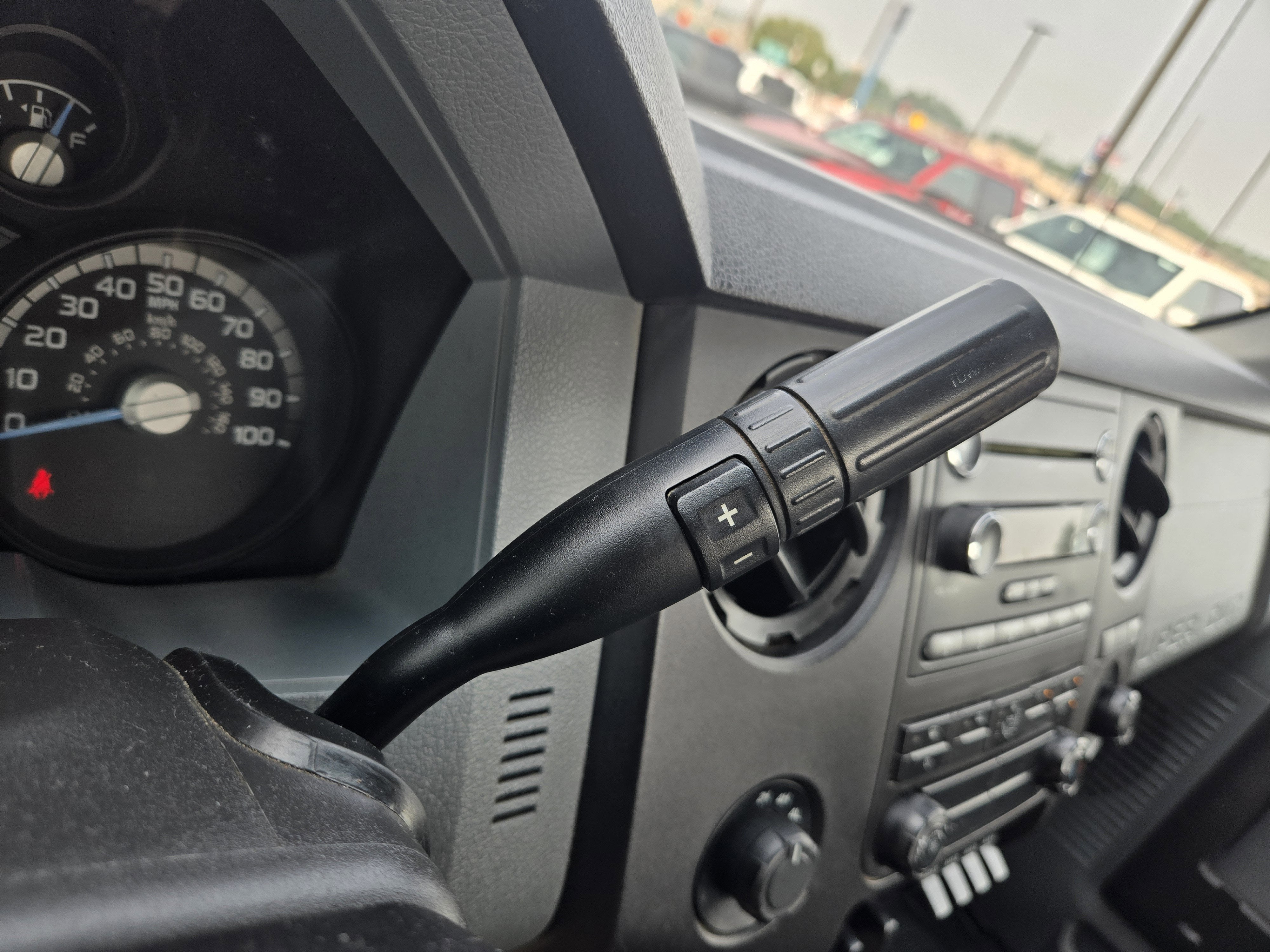 2012 Ford Super Duty F-550 DRW XL