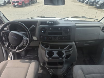 2021 Ford E-Series Cutaway Base