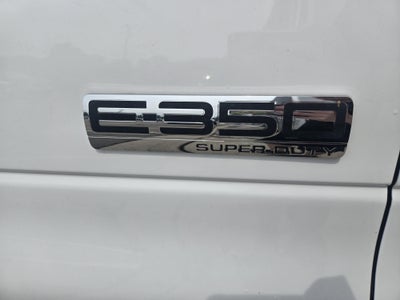 2021 Ford E-Series Cutaway Base