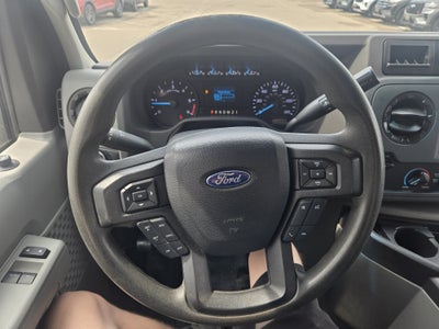 2021 Ford E-Series Cutaway Base