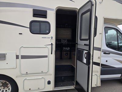 2016 Ford Transit Cutaway 156 WB DRW