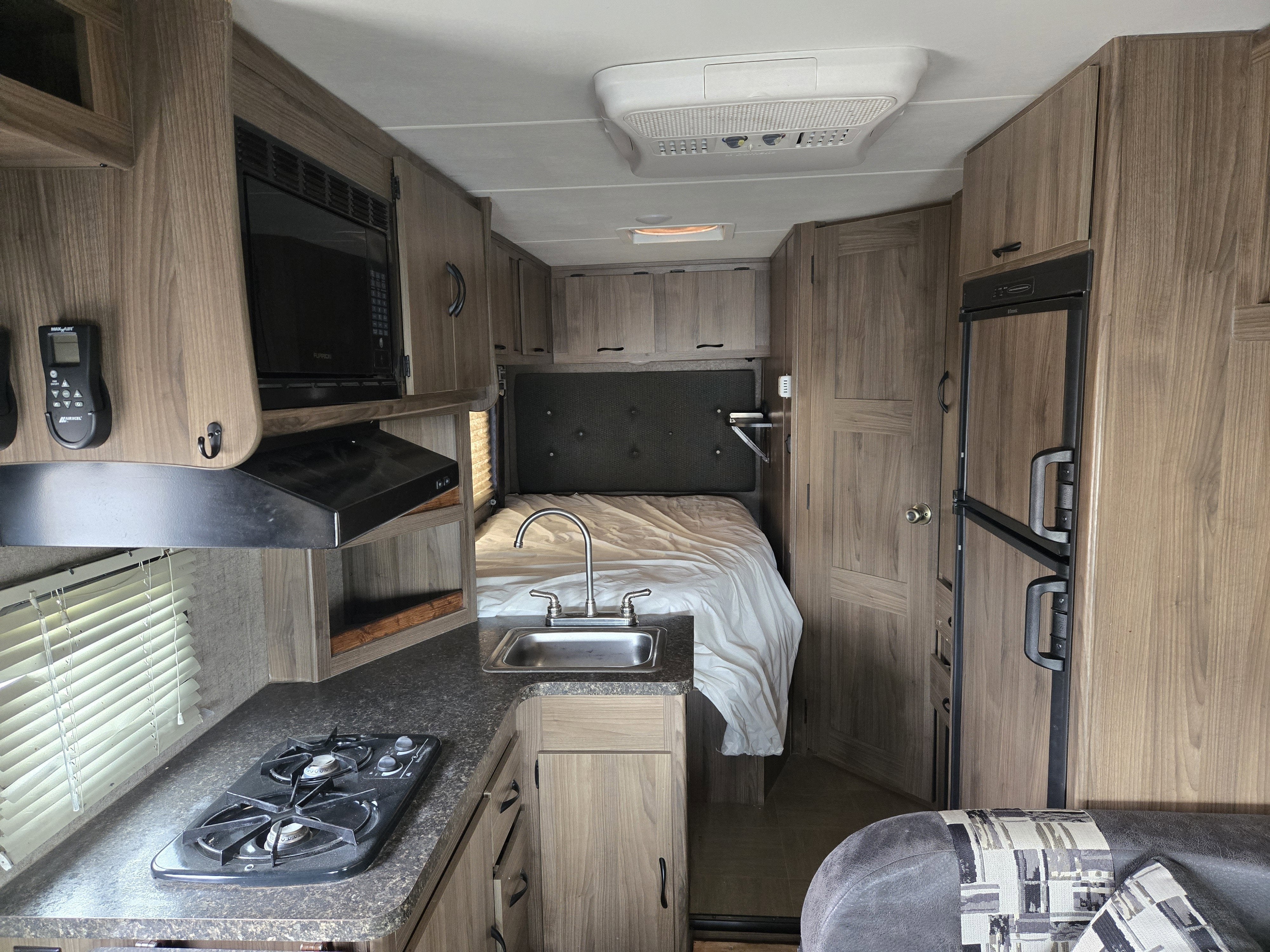 2016 Ford Transit Cutaway 156 WB DRW