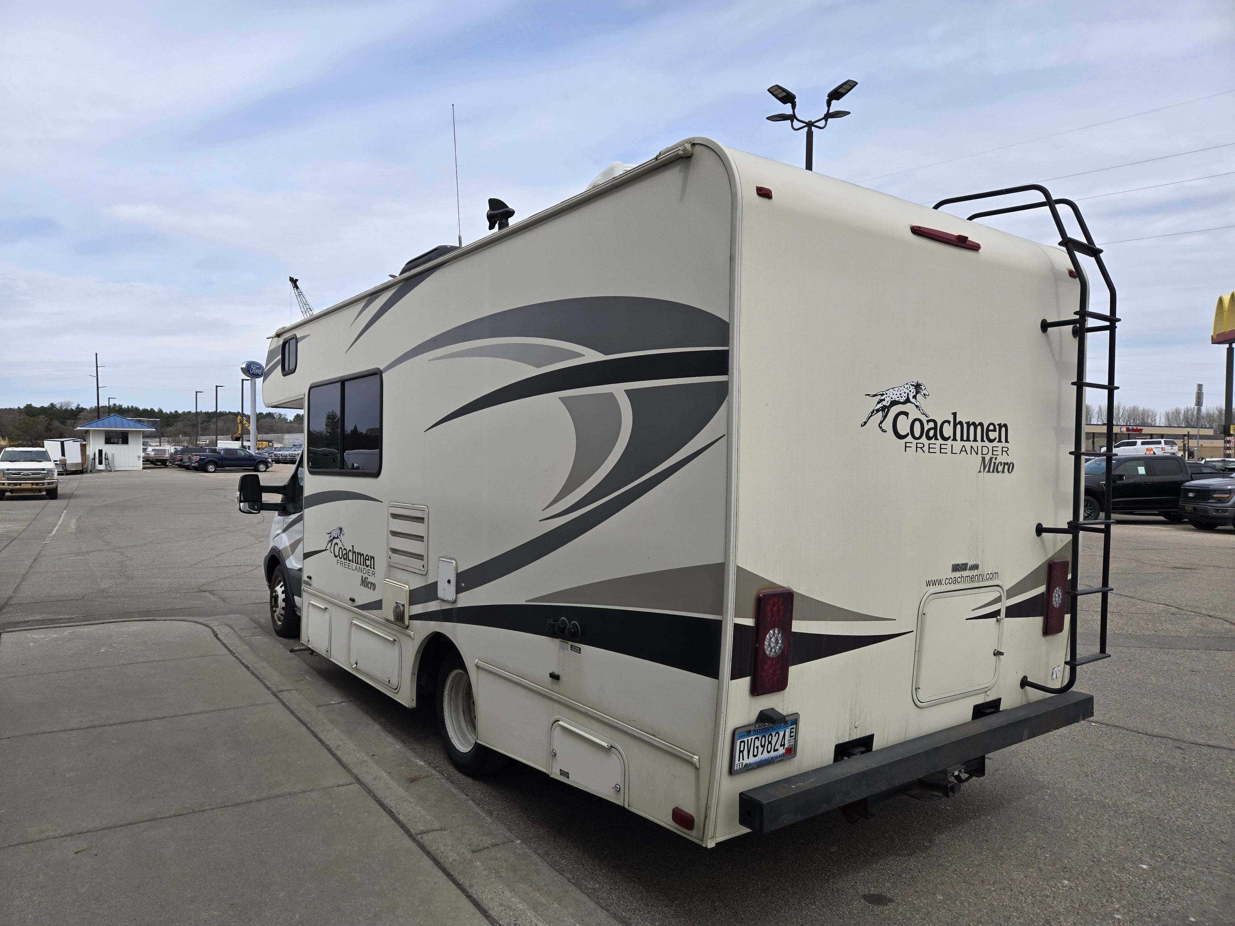 2016 Ford Transit Cutaway 156 WB DRW