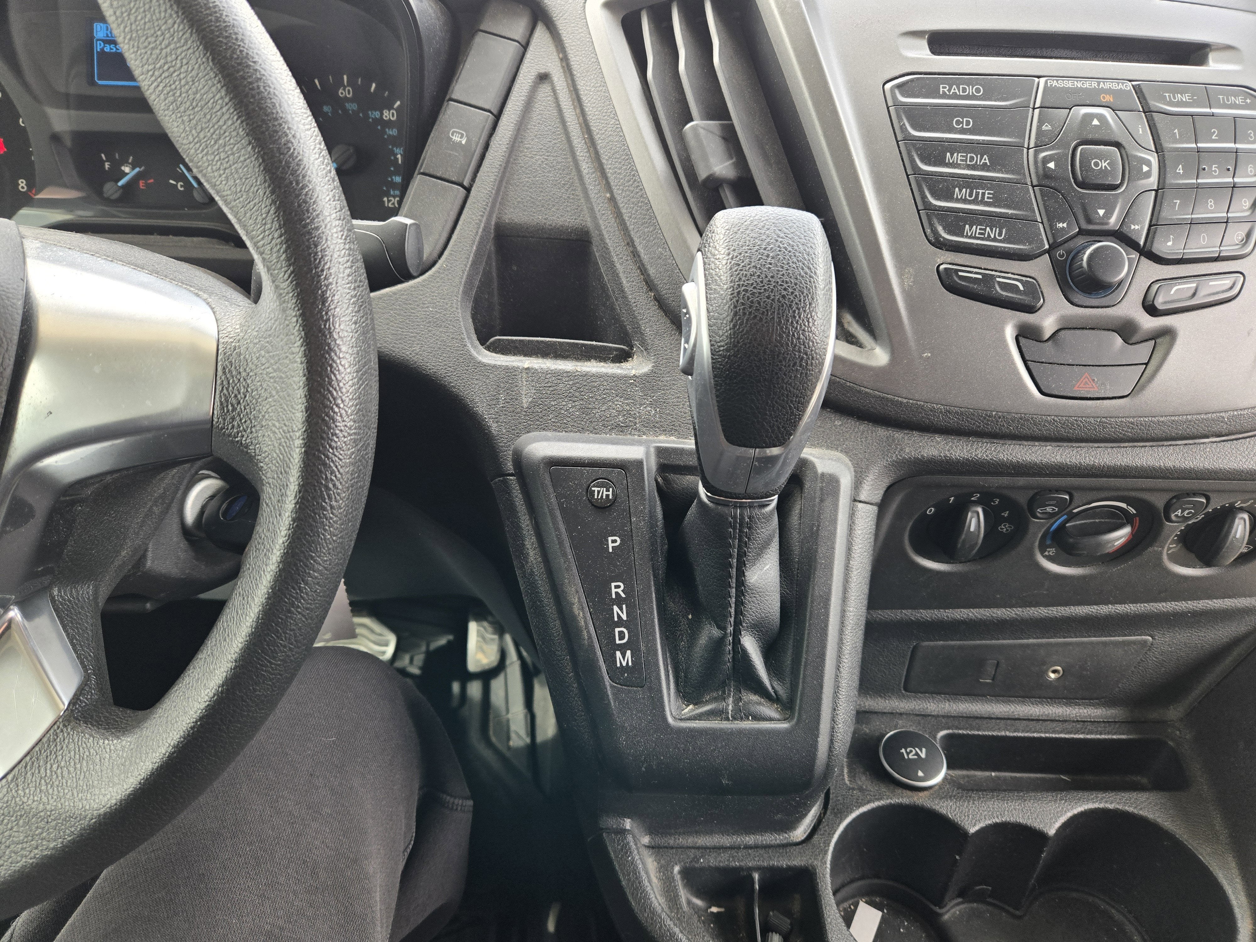 2016 Ford Transit Cutaway 156 WB DRW