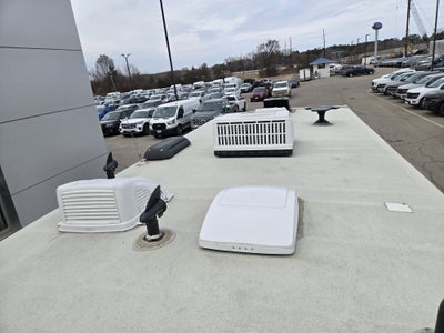 2016 Ford Transit Cutaway 156 WB DRW