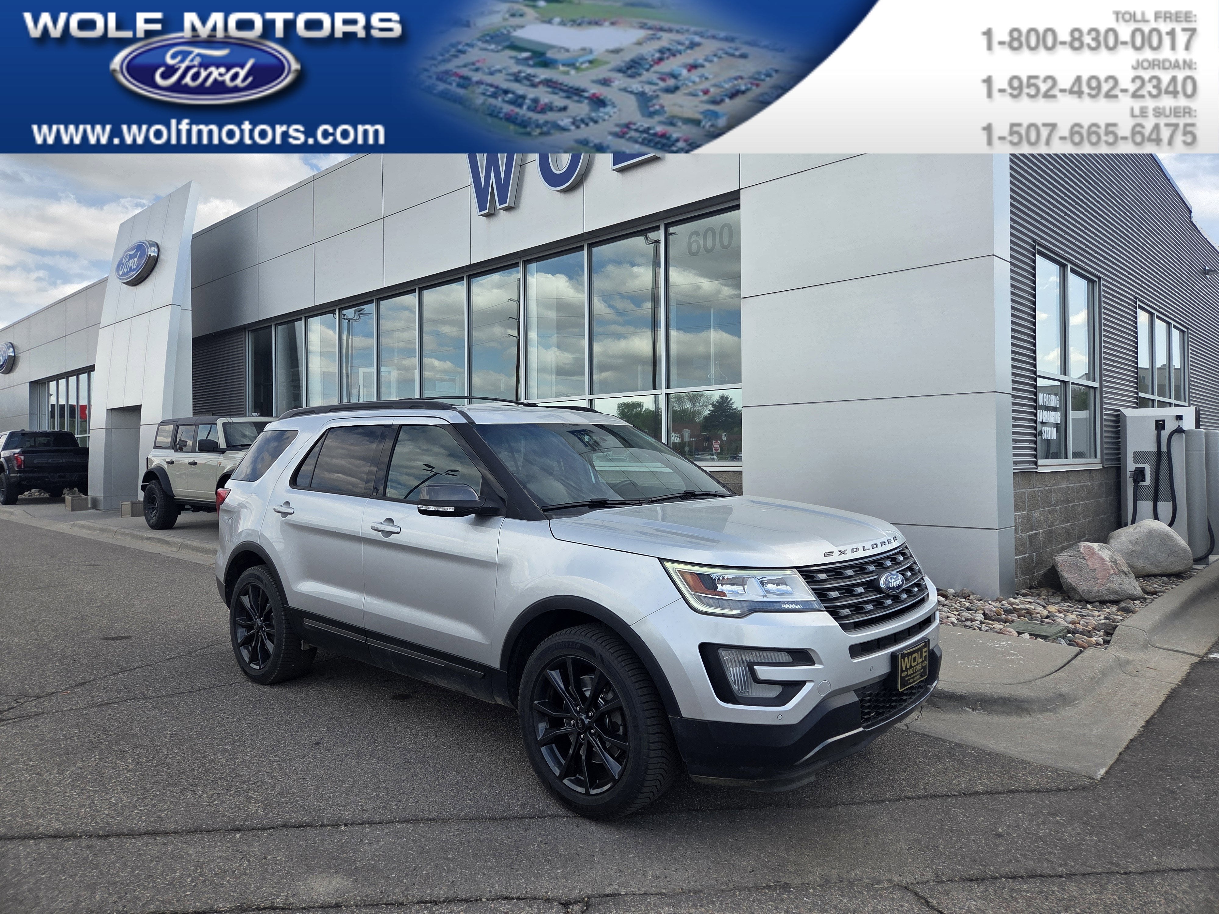 2017 Ford Explorer XLT 4WD's photo