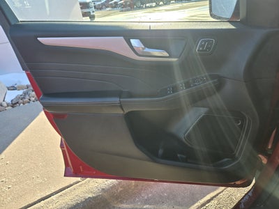 2022 Ford Escape SEL Hybrid