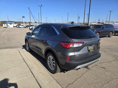 2022 Ford Escape SE