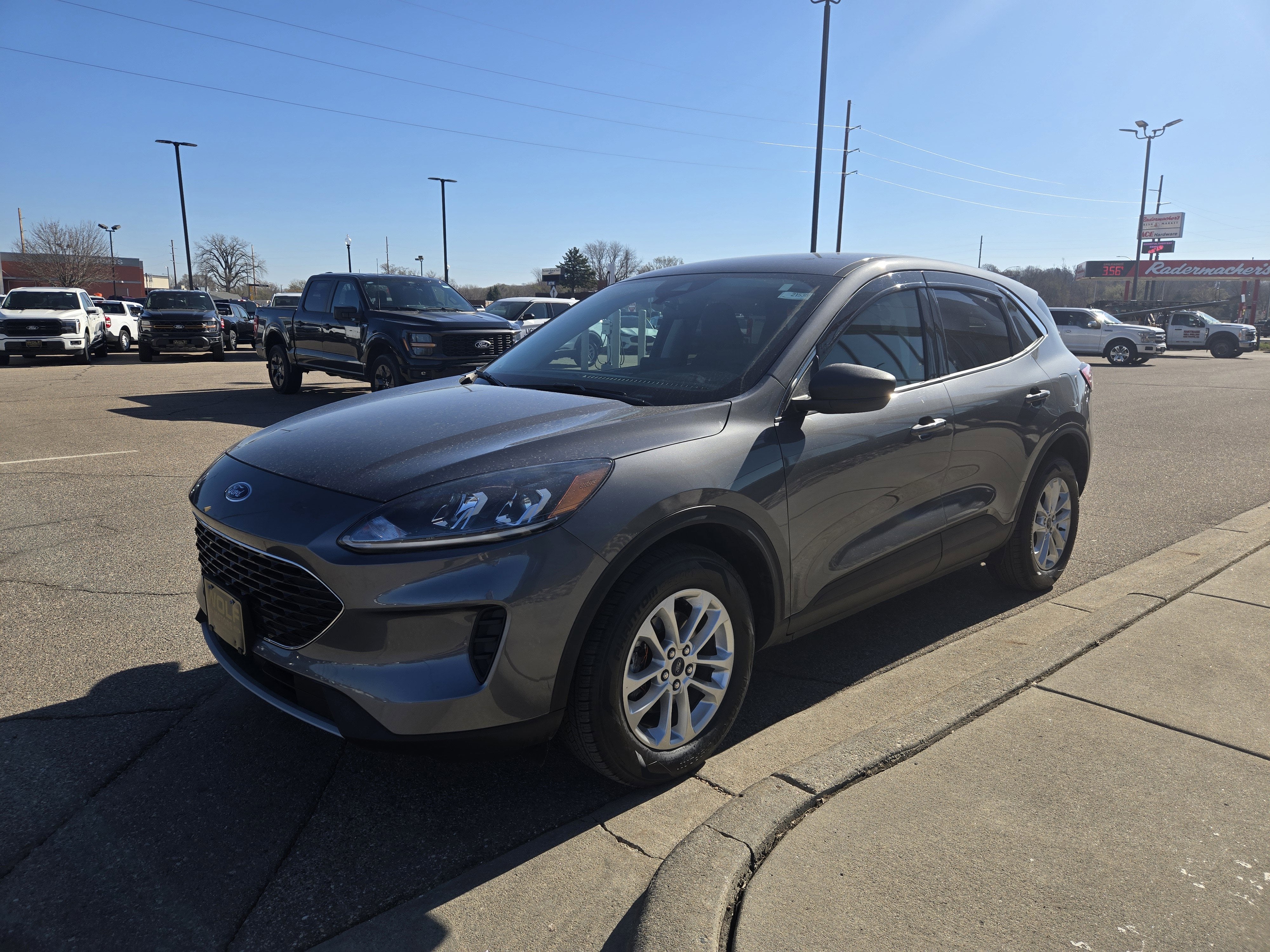 2022 Ford Escape SE