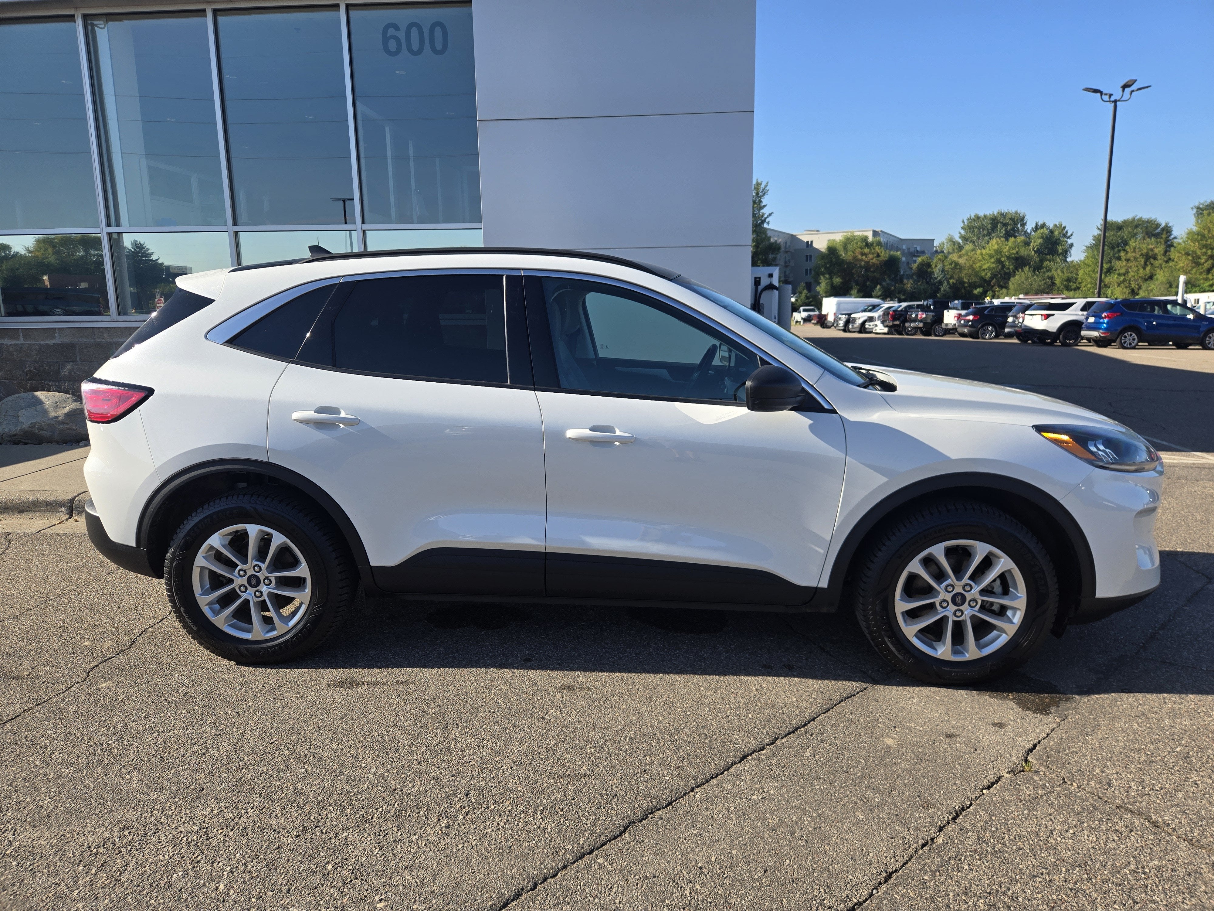2022 Ford Escape SE