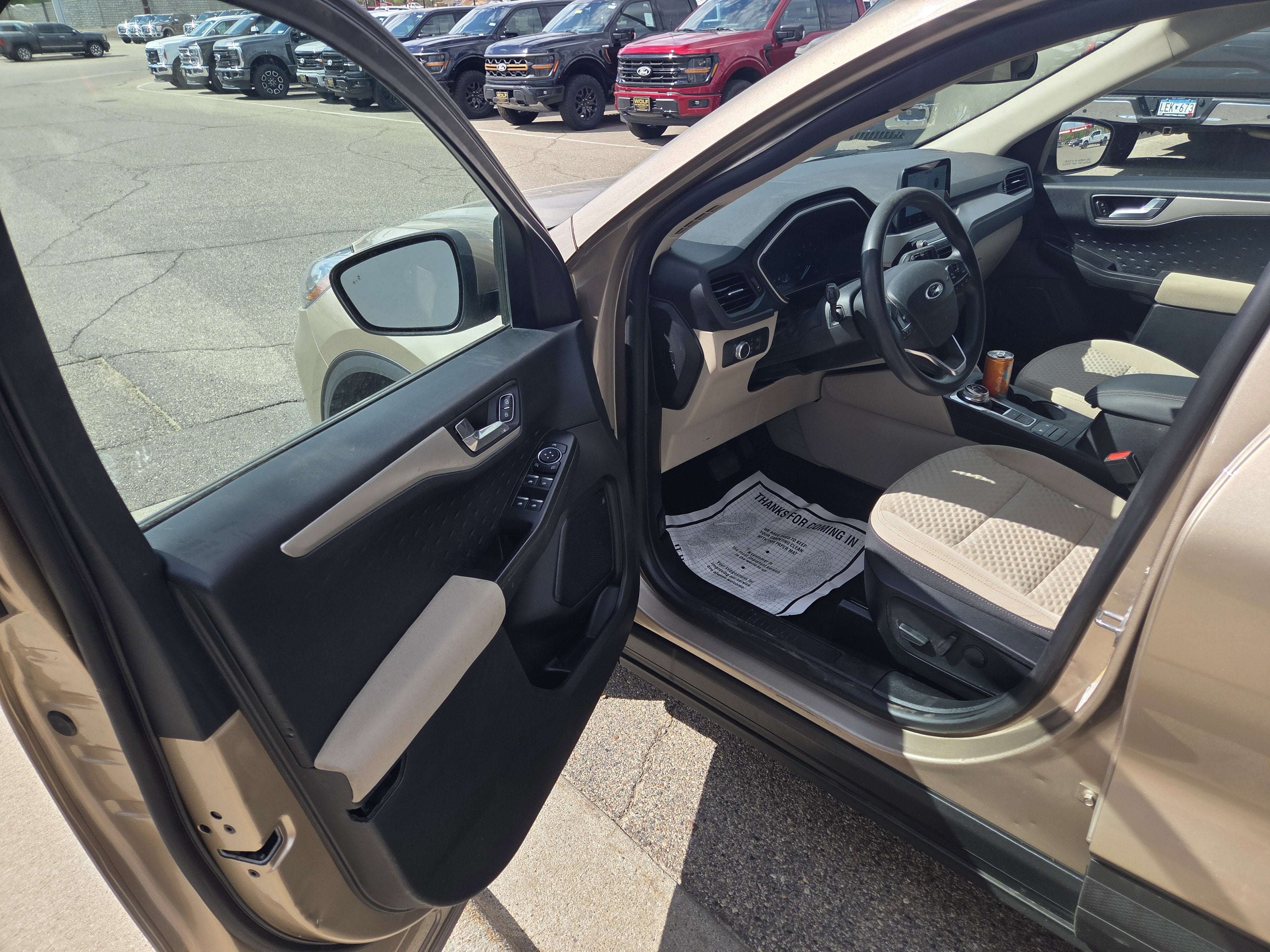 2020 Ford Escape SE
