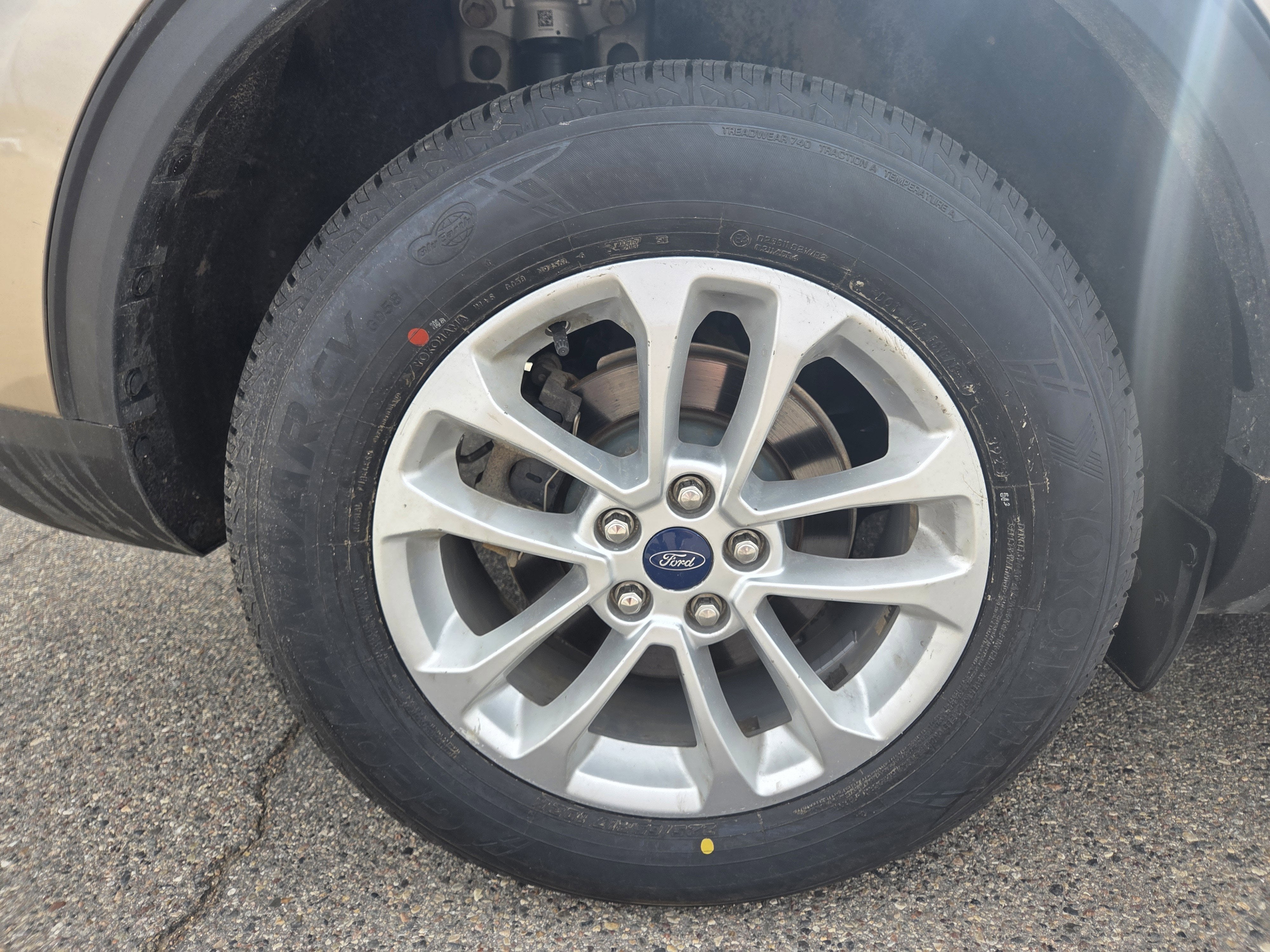 2020 Ford Escape SE