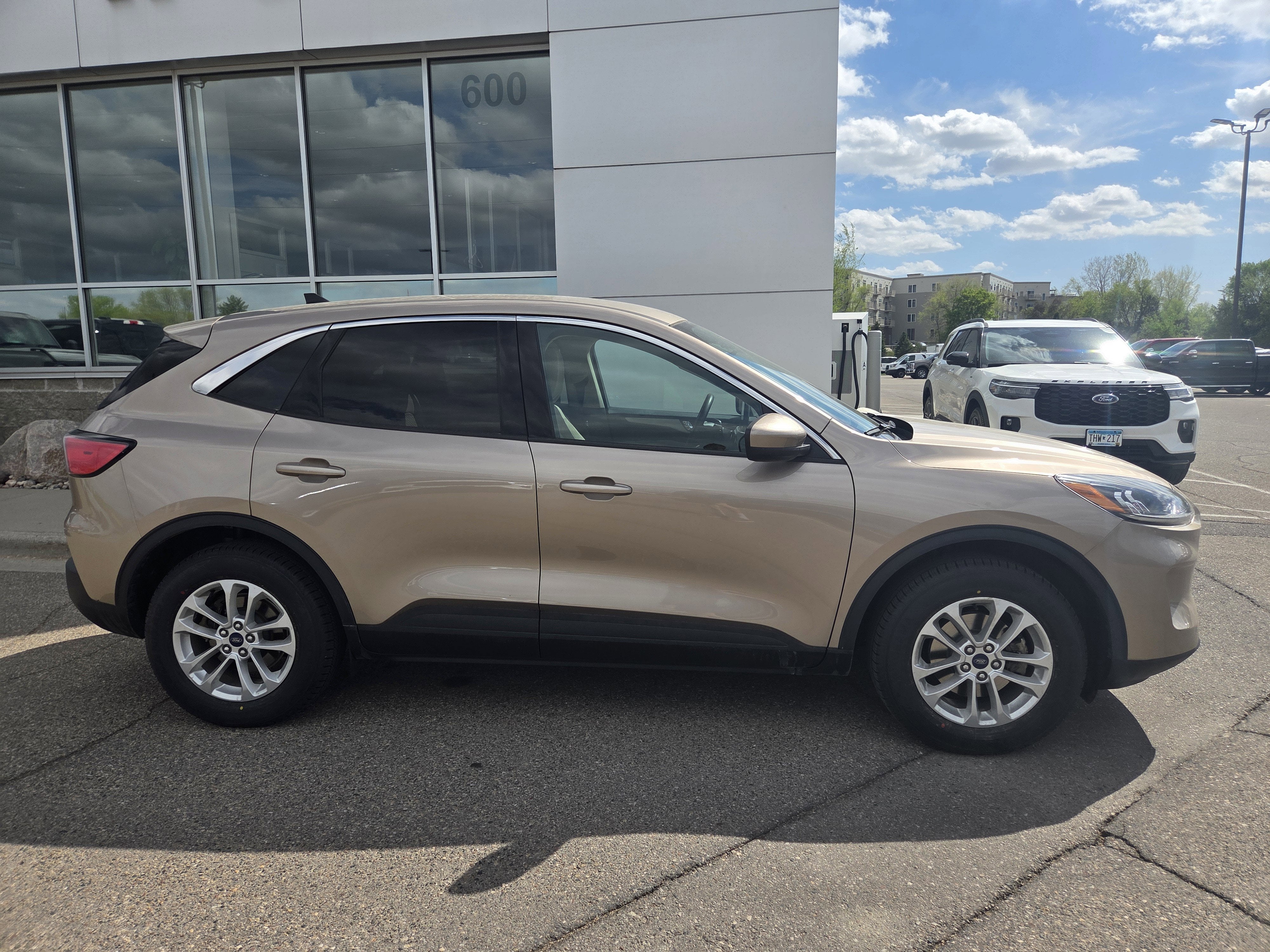 2020 Ford Escape SE