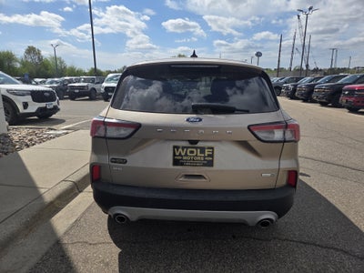 2020 Ford Escape SE