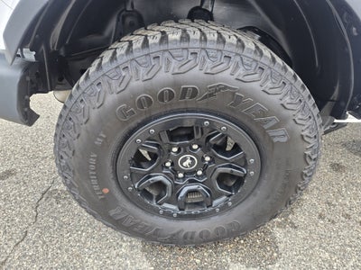 2023 Ford Bronco Base
