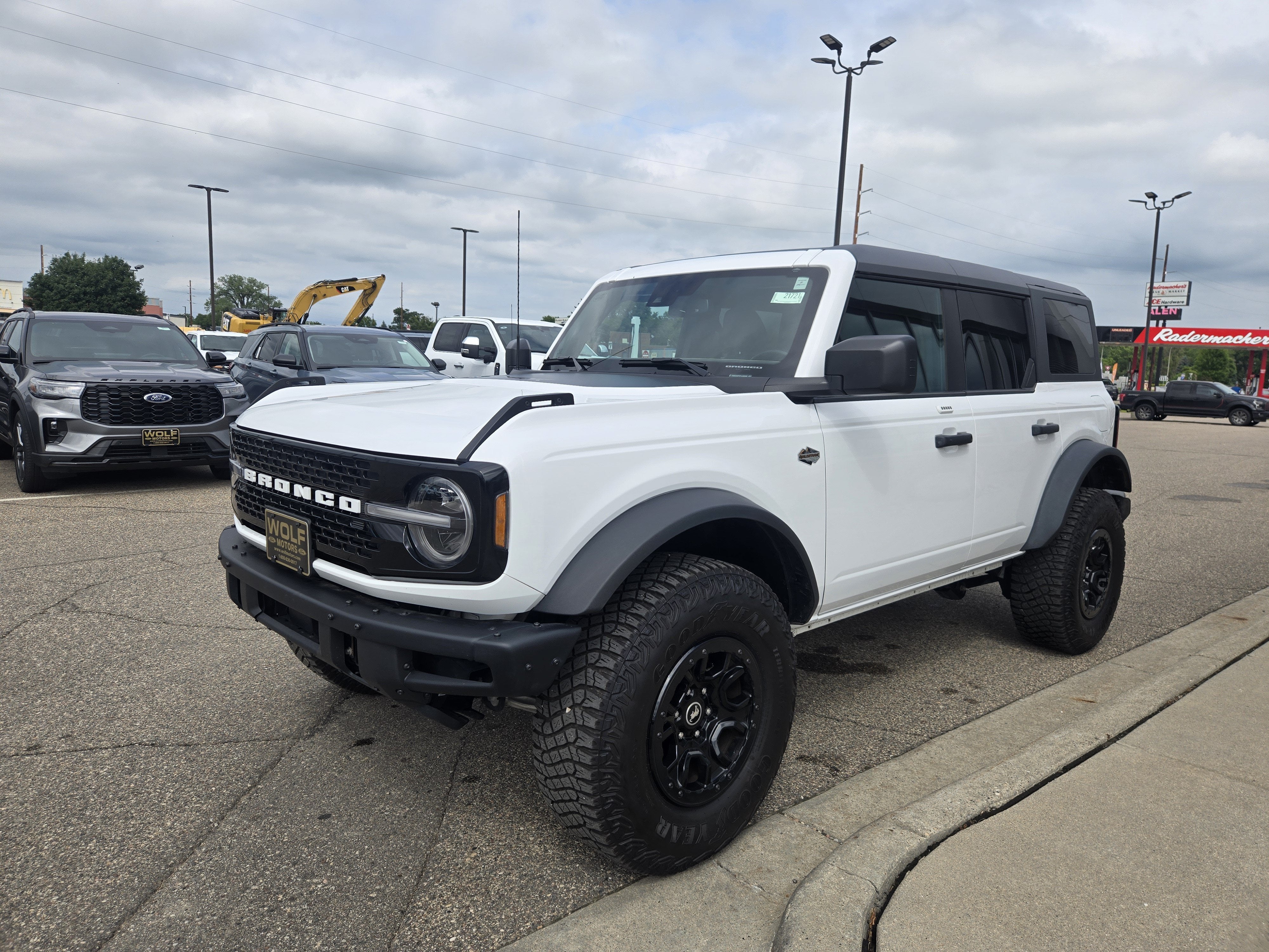 2023 Ford Bronco Base