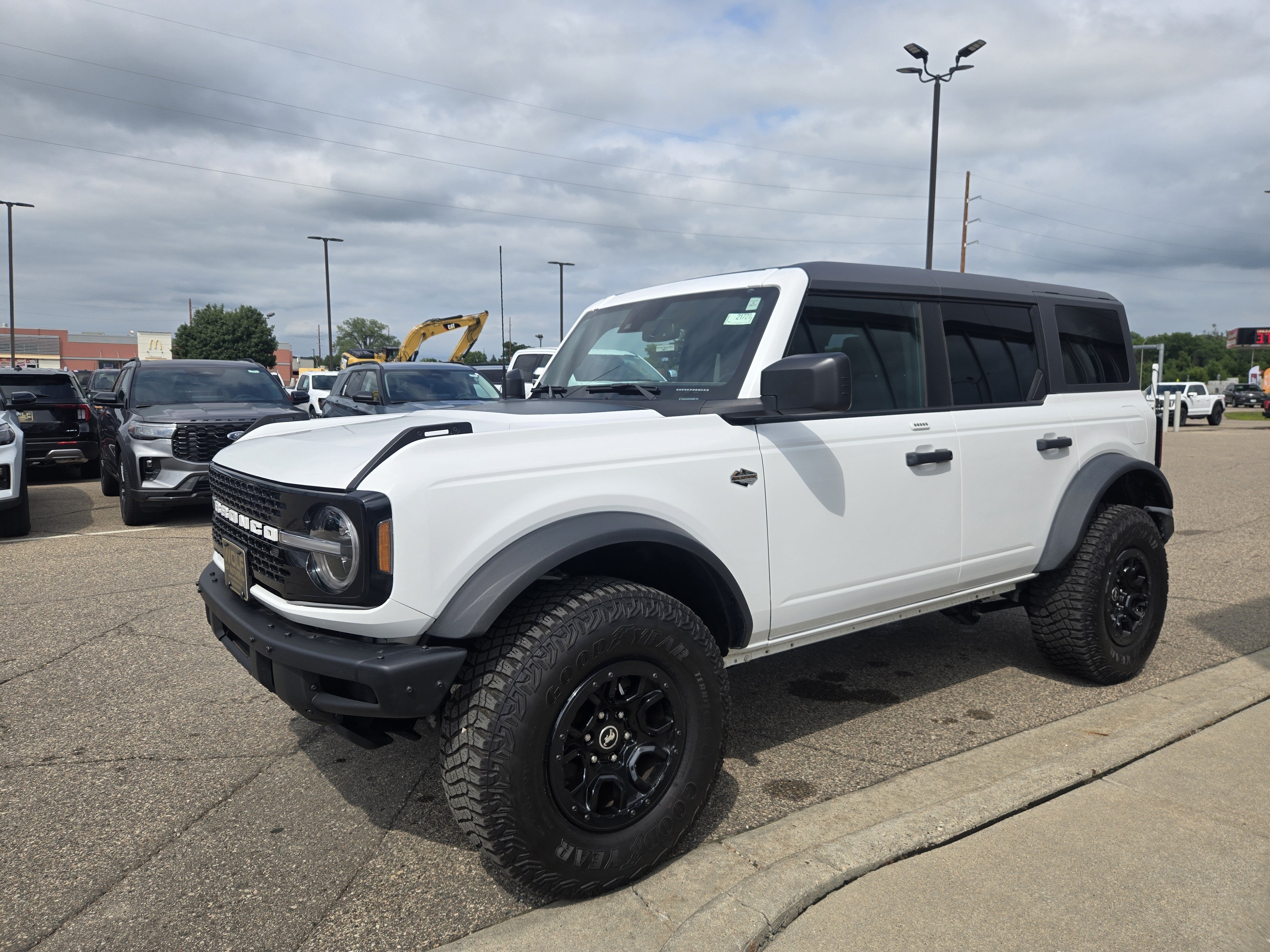 2023 Ford Bronco Base