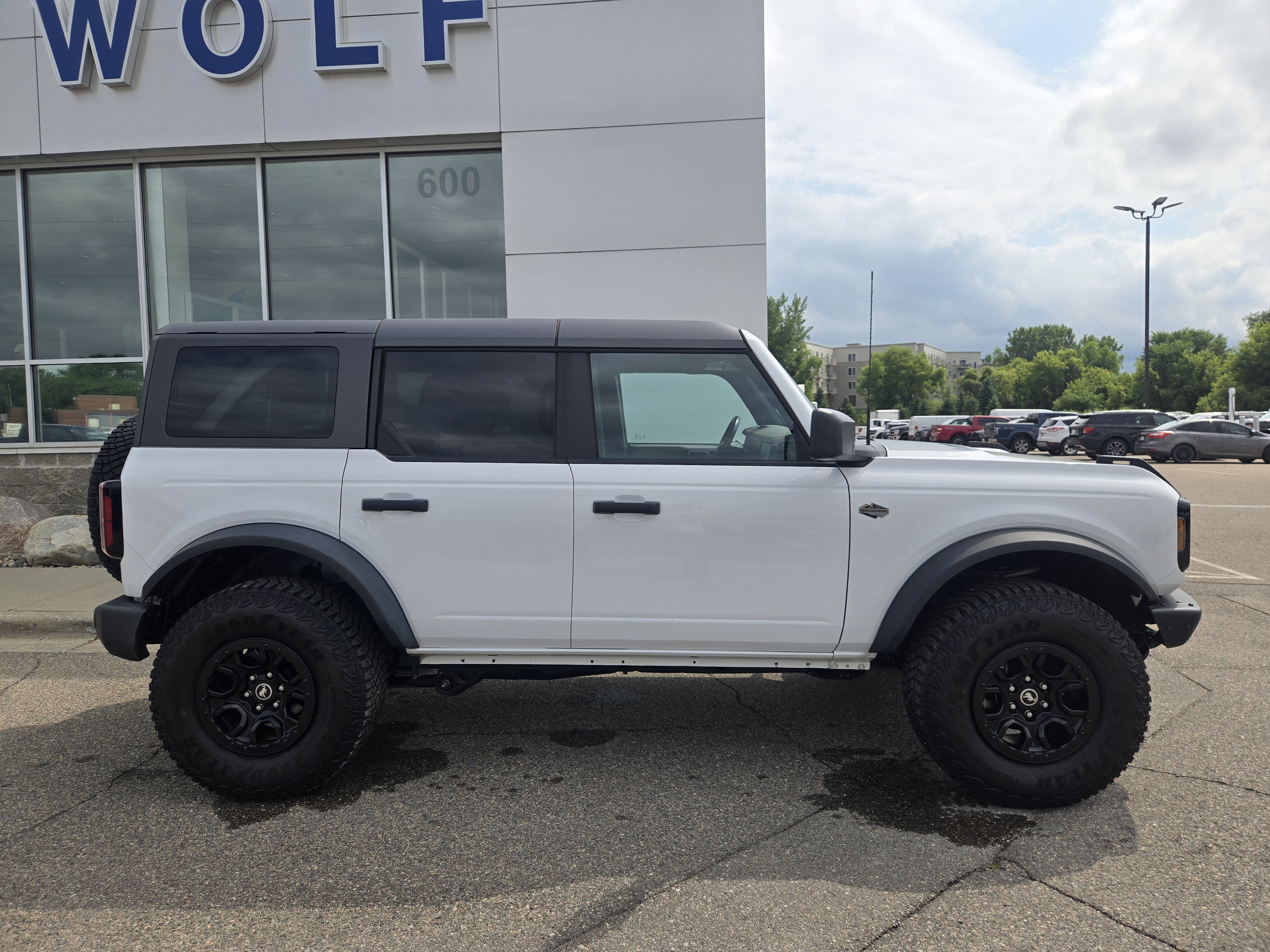2023 Ford Bronco Base