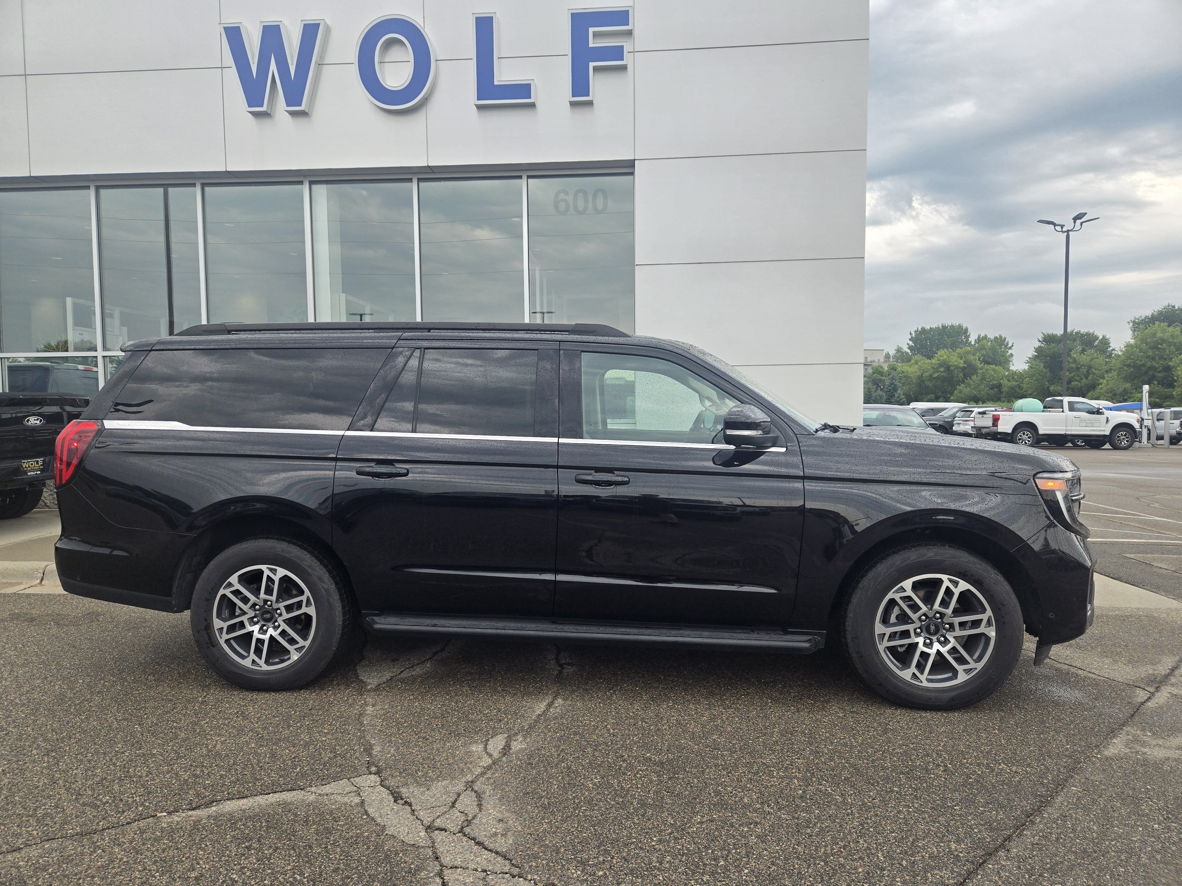 2025 Ford Expedition Max Active