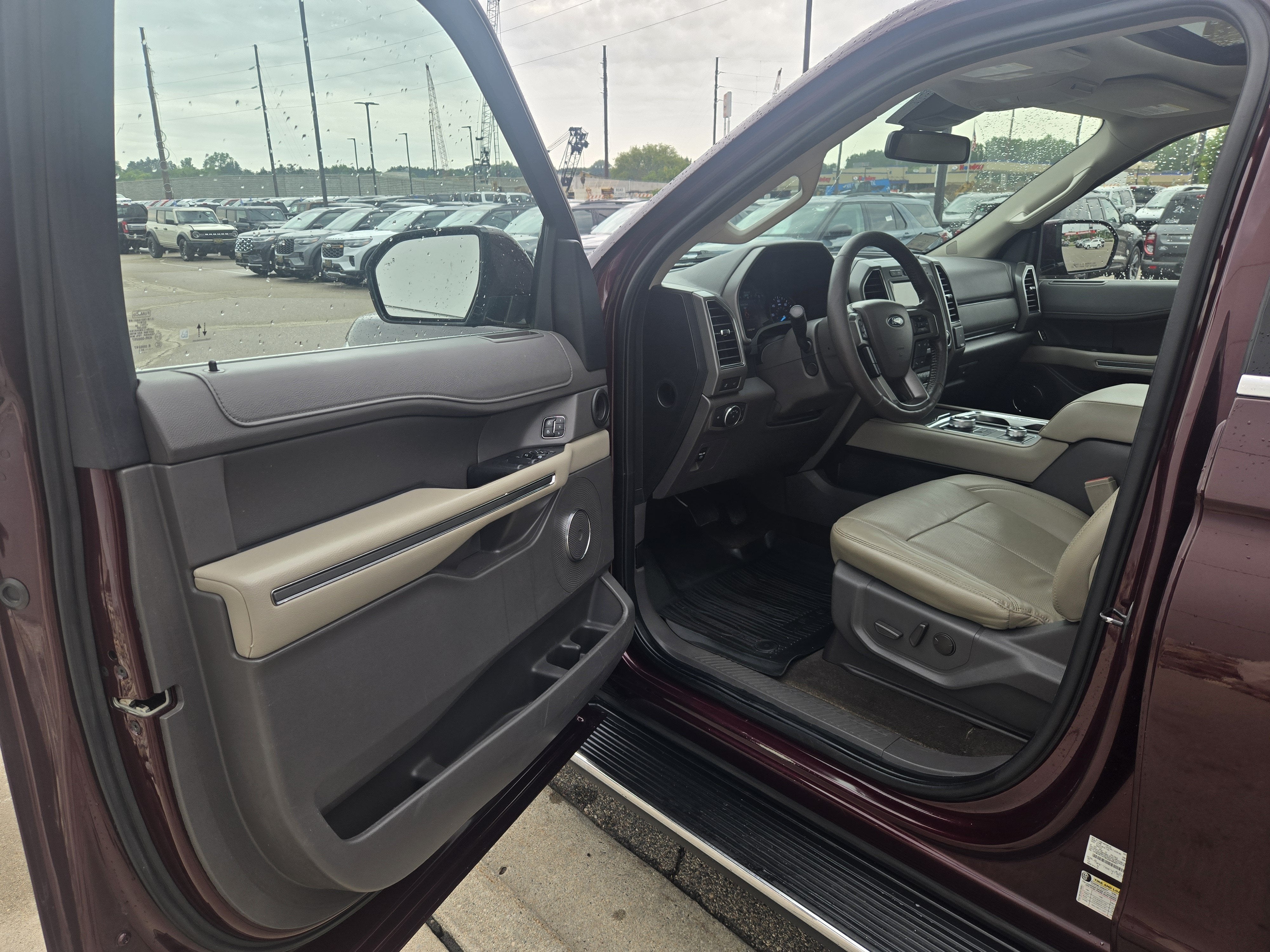 2020 Ford Expedition Max XLT