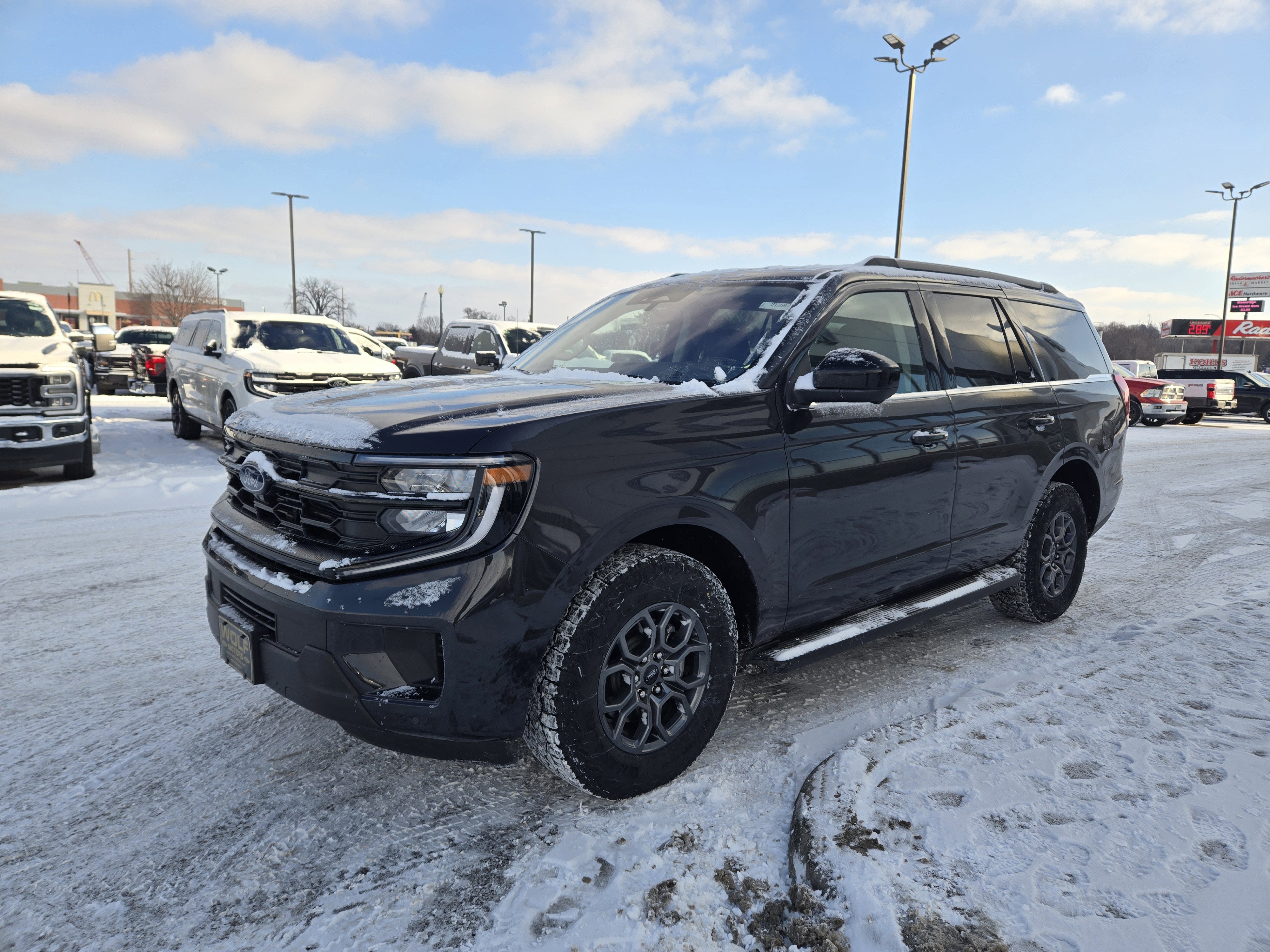 2025 Ford Expedition Active