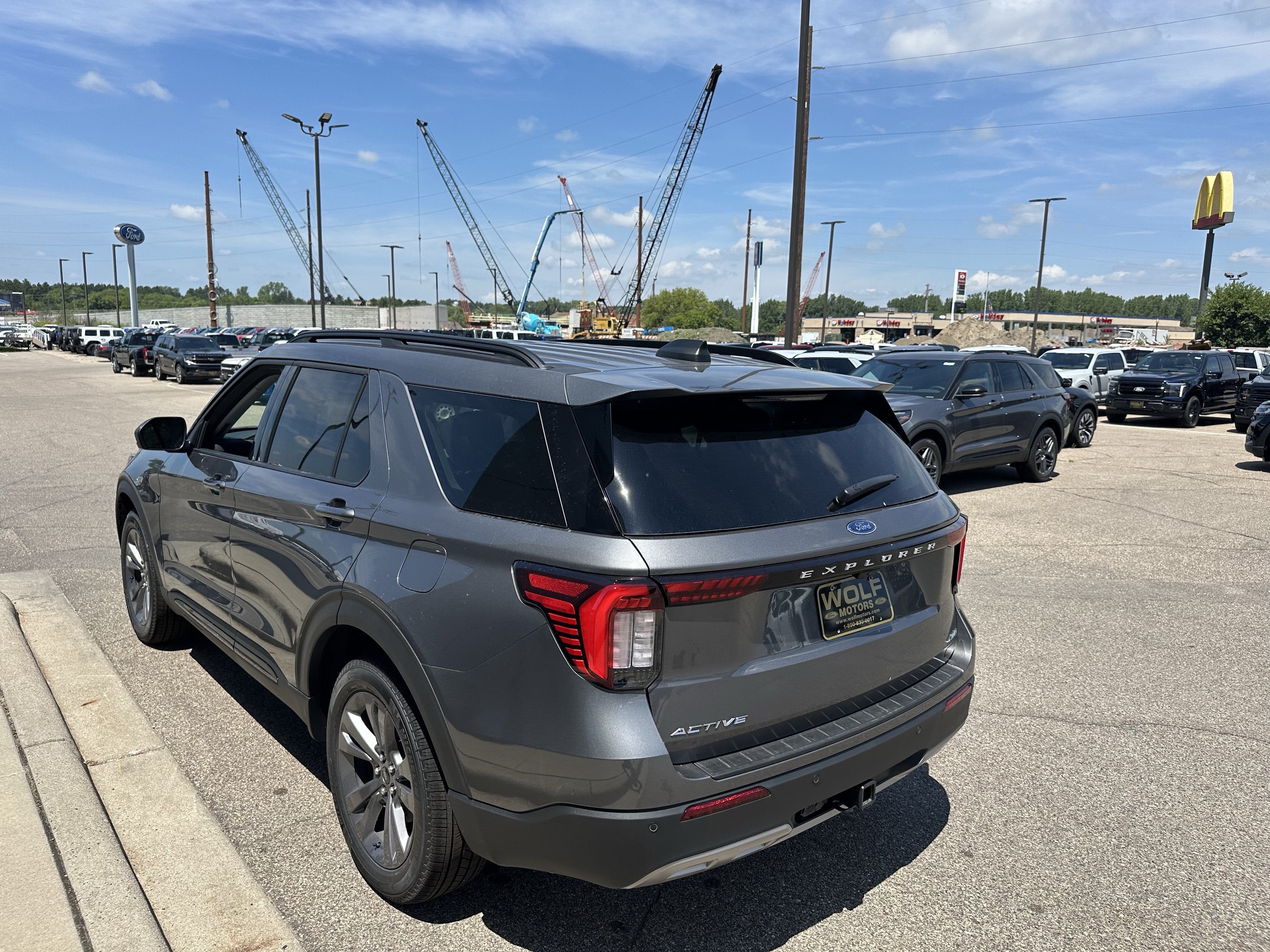 2026 Ford Explorer Active w/200A Pkg