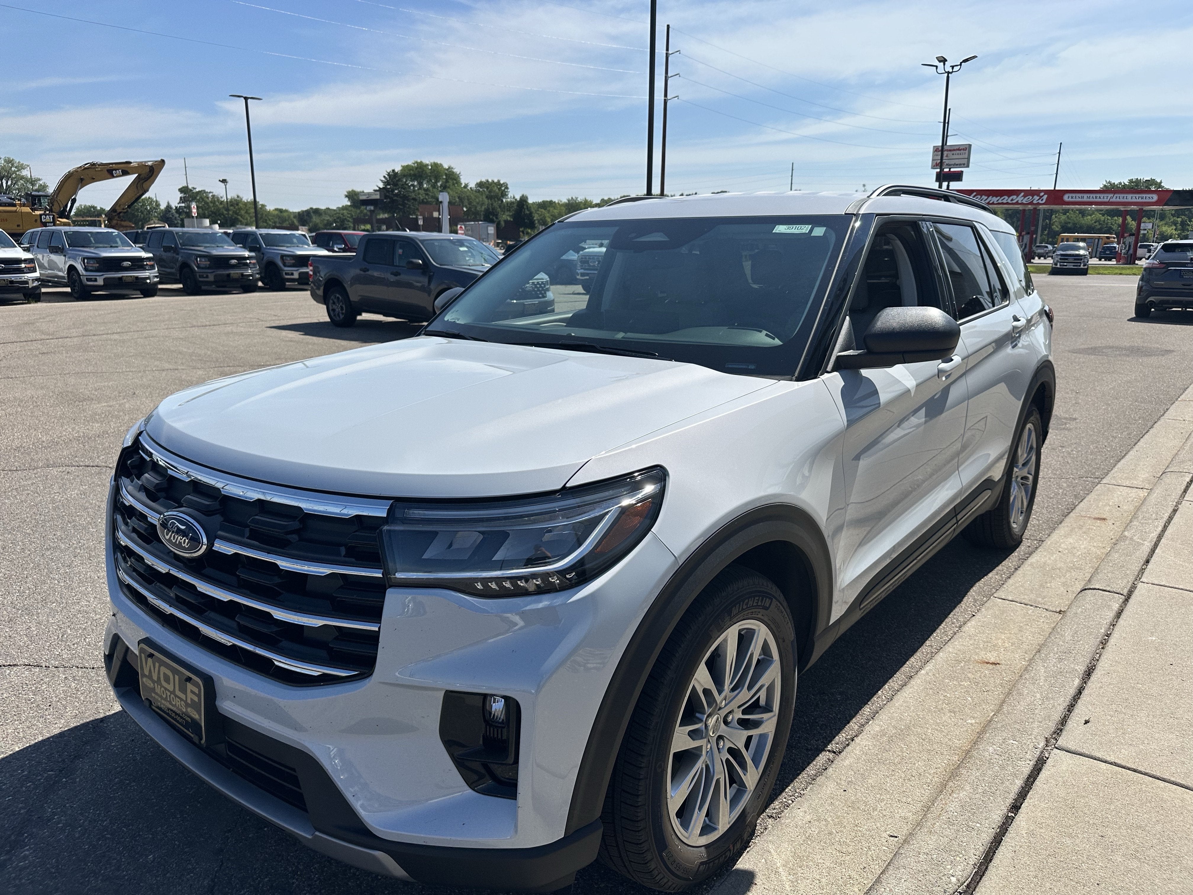 2026 Ford Explorer Active w/200A Pkg