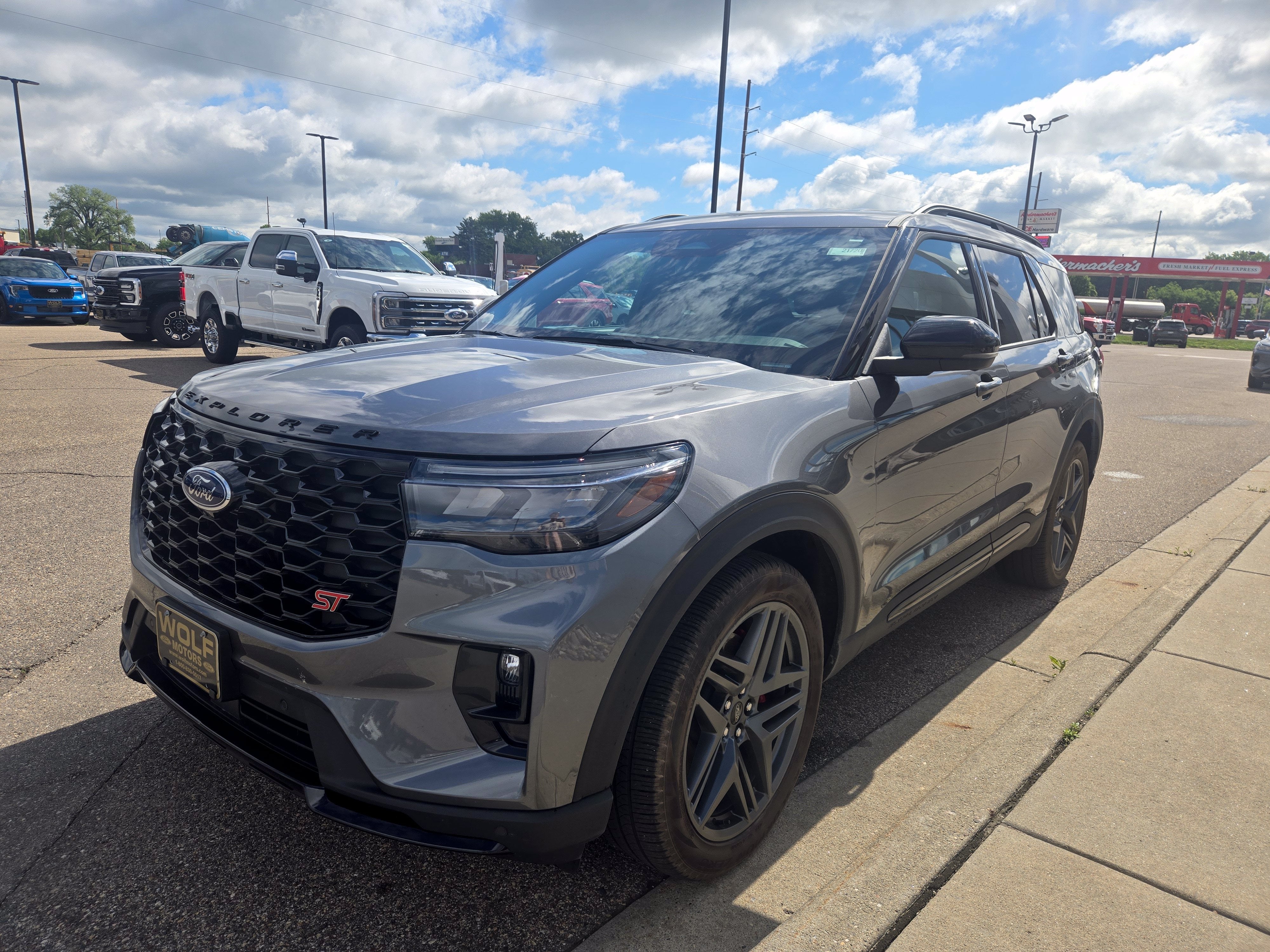 2025 Ford Explorer ST