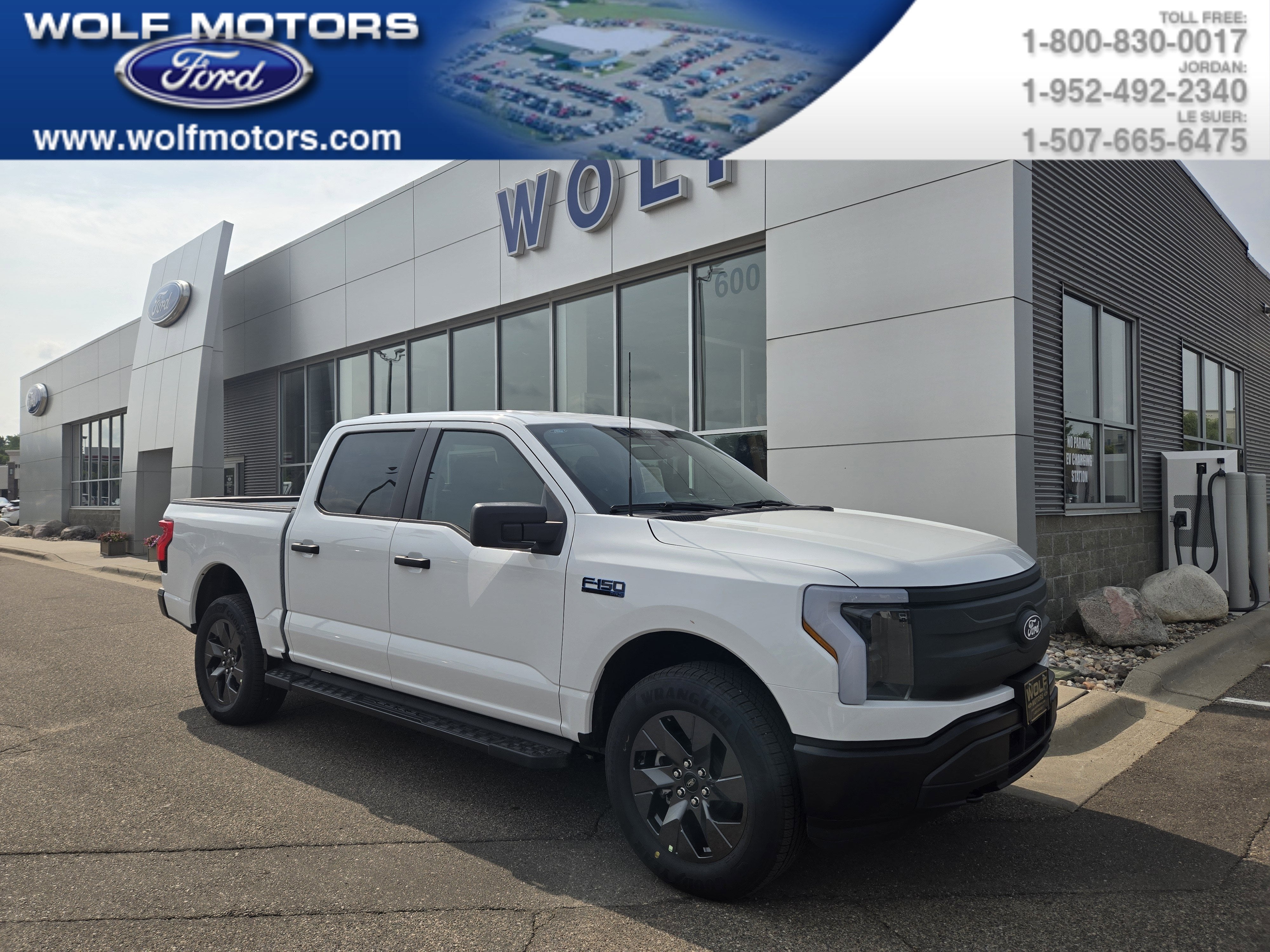 2025 Ford F-150 Lightning Pro