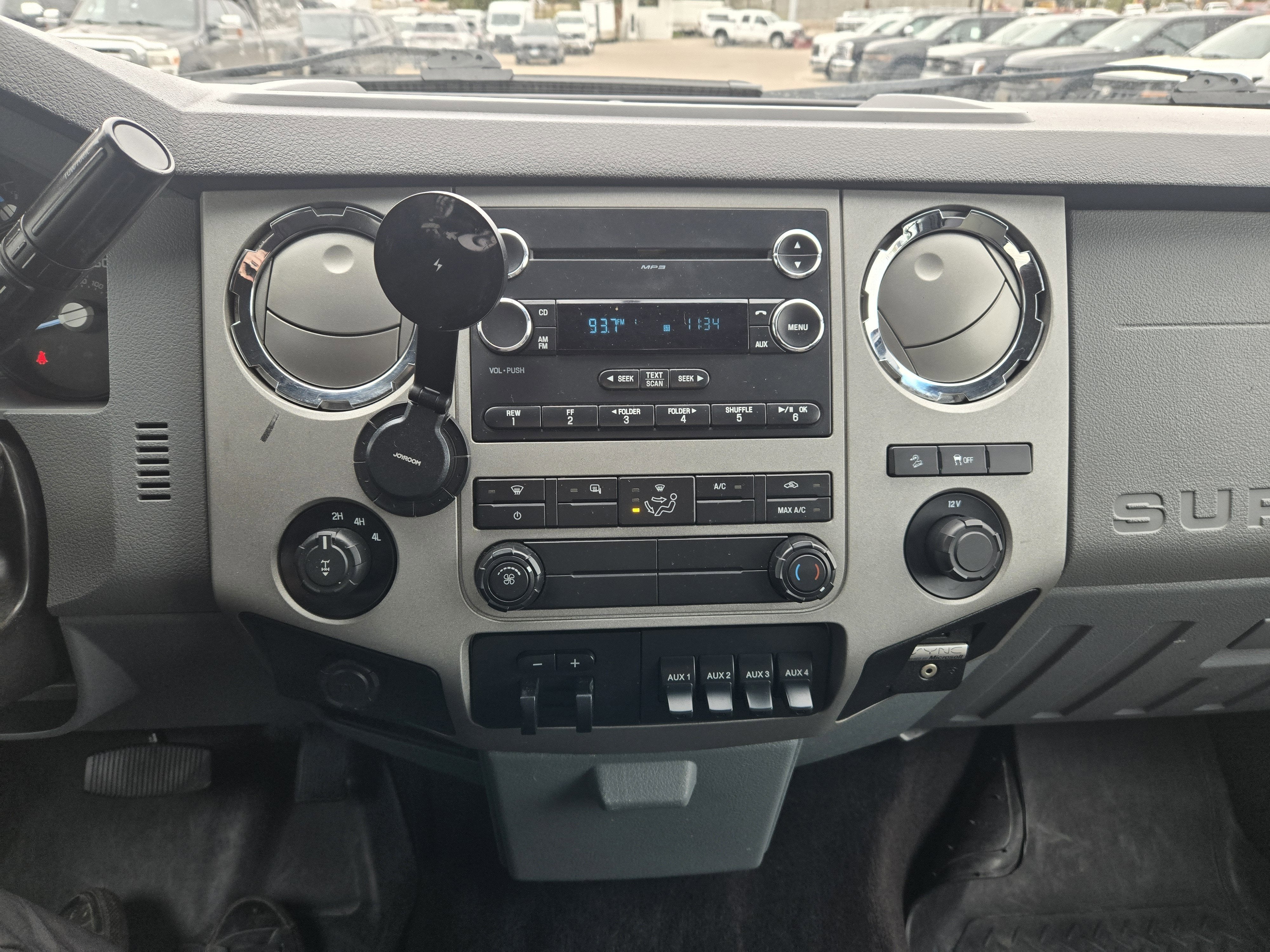 2015 Ford Super Duty F-250 SRW XLT