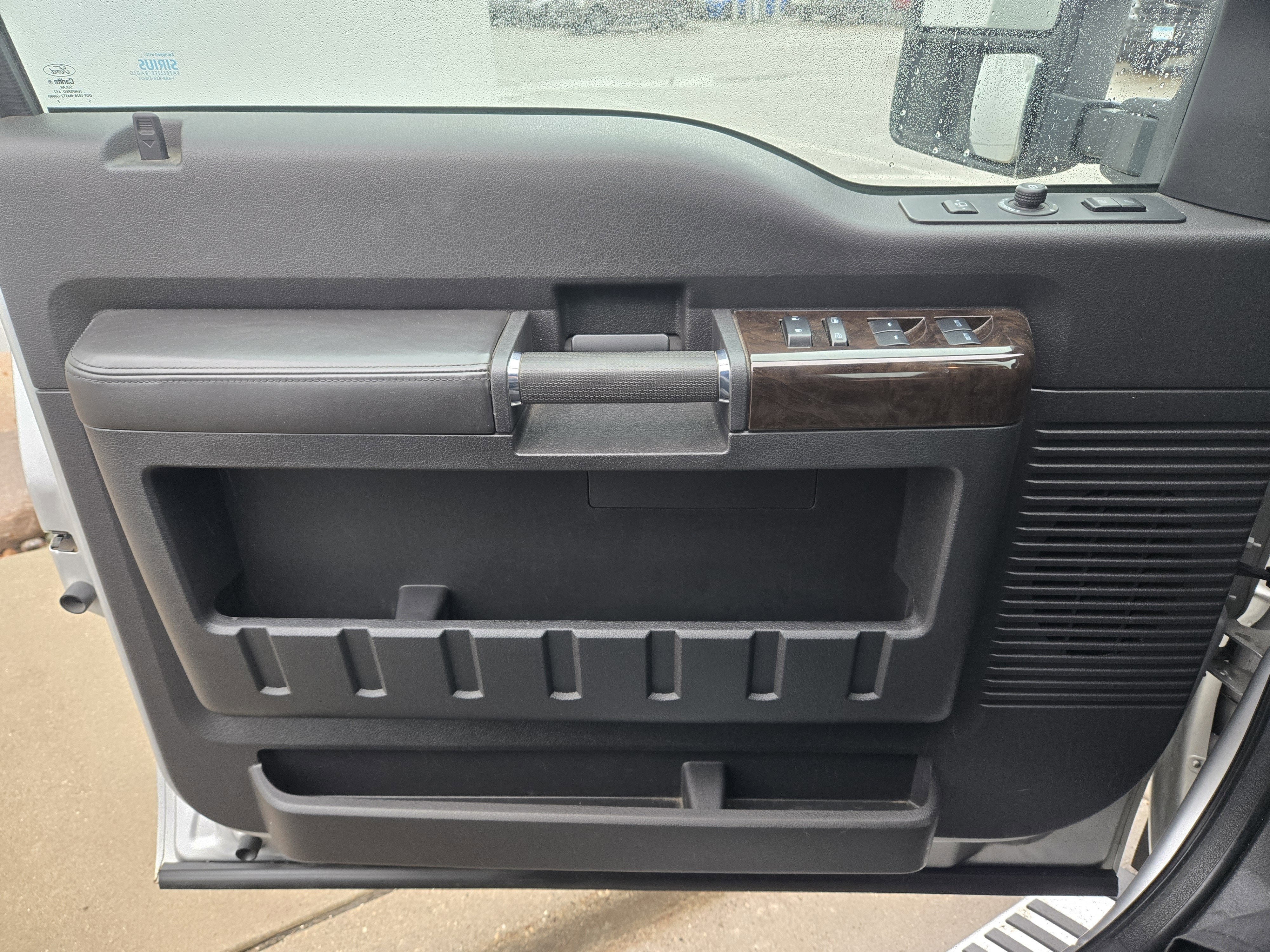 2016 Ford Super Duty F-250 SRW Platinum