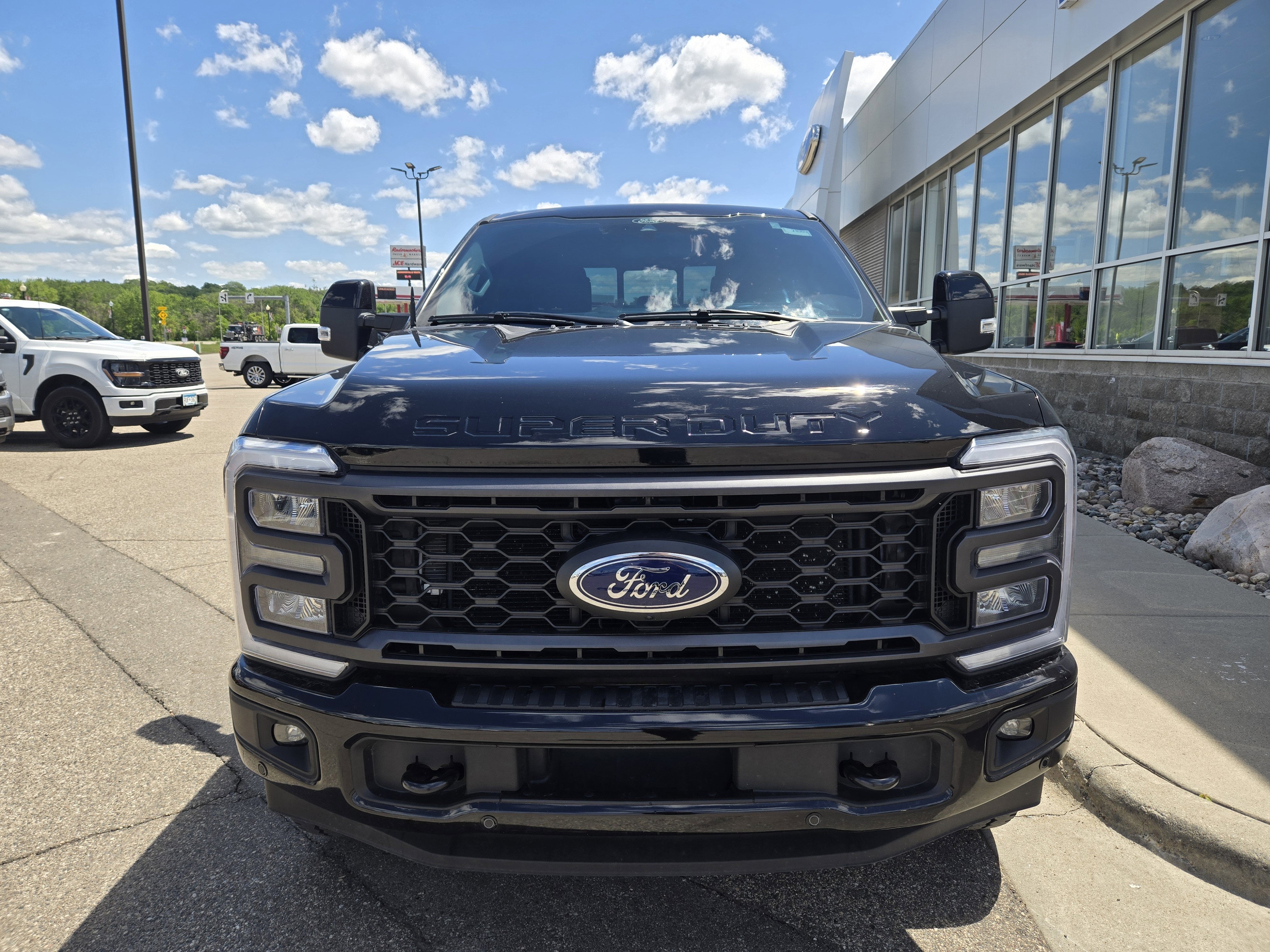 2024 Ford Super Duty F-250 SRW LARIAT