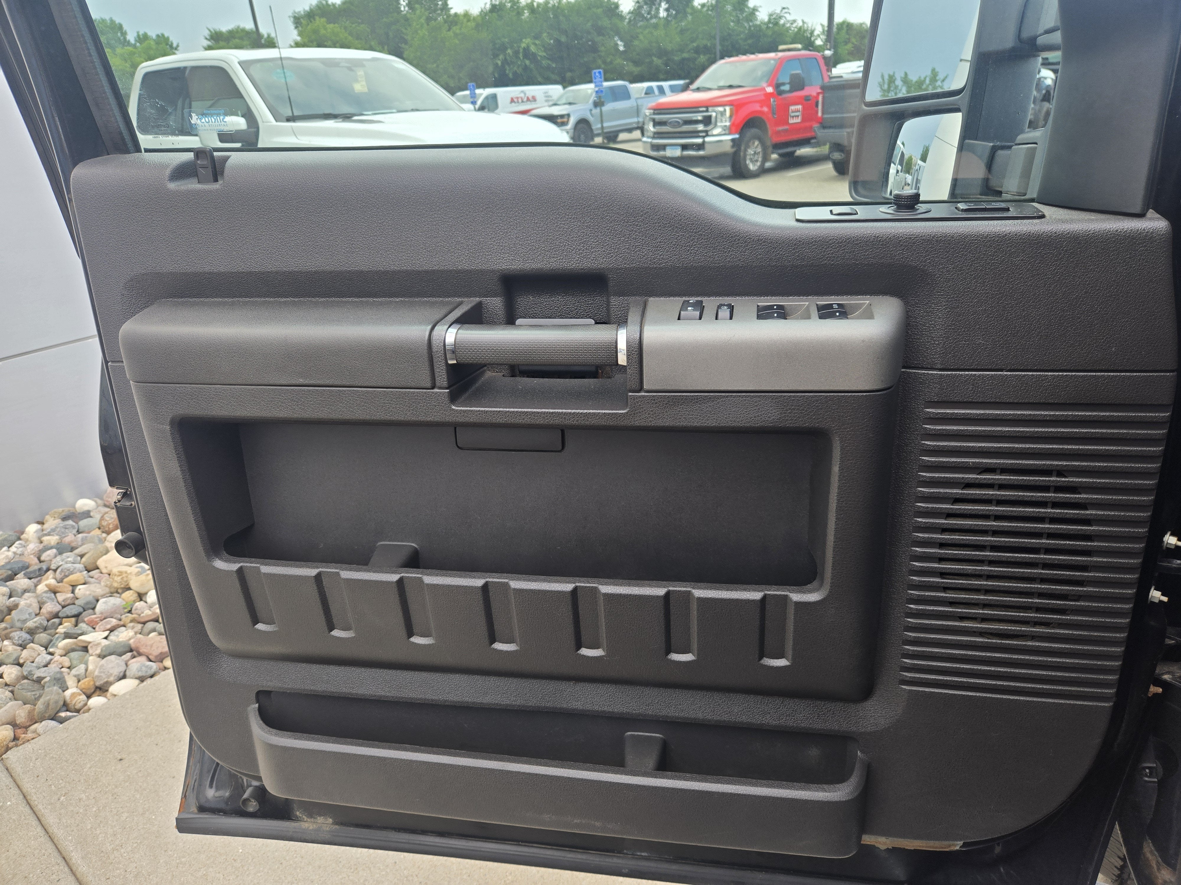 2012 Ford Super Duty F-350 SRW Lariat