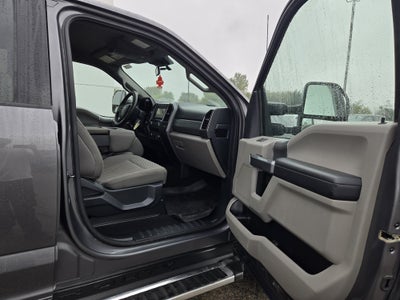 2022 Ford Super Duty F-350 SRW XLT