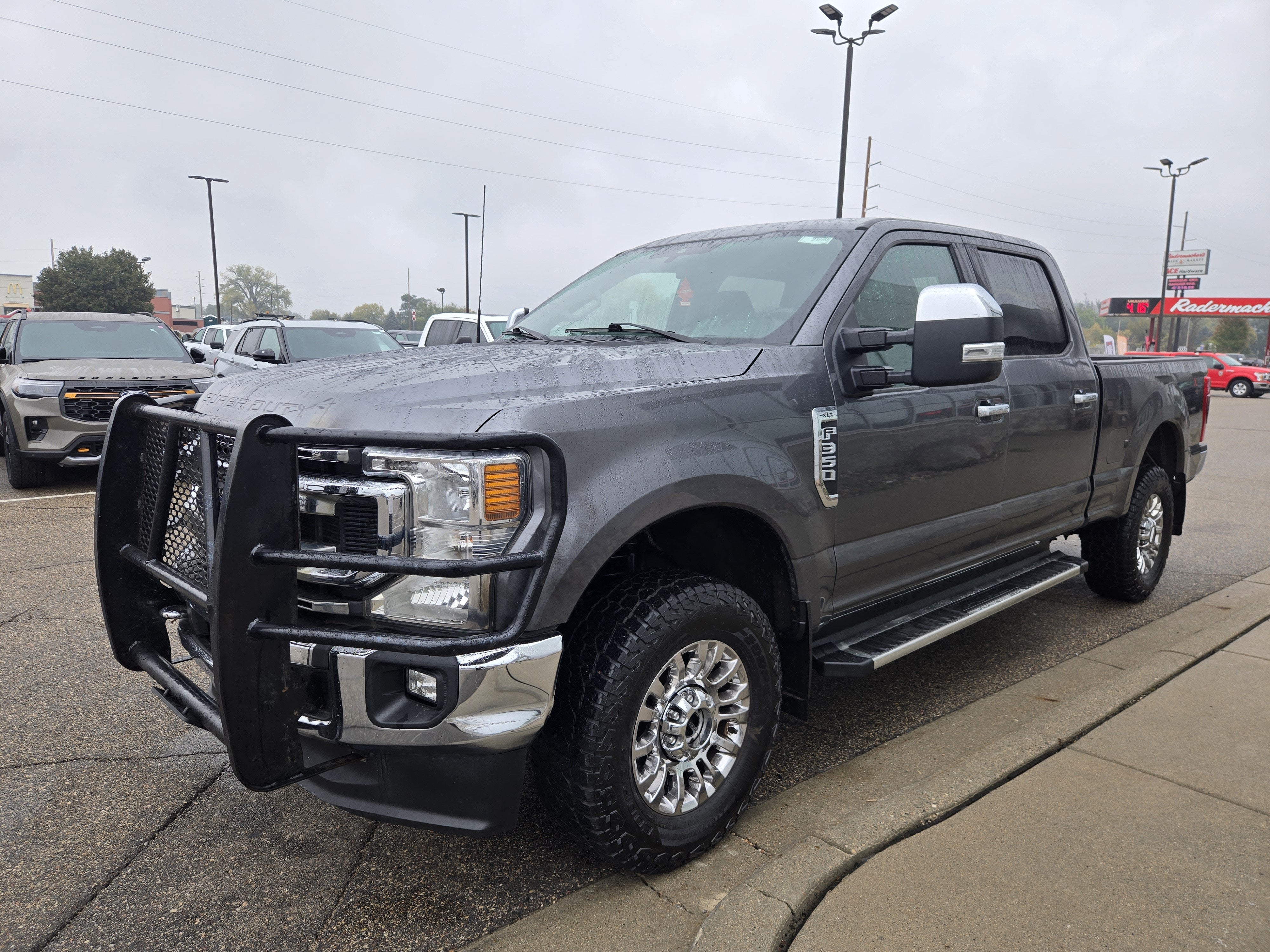 2022 Ford Super Duty F-350 SRW XLT