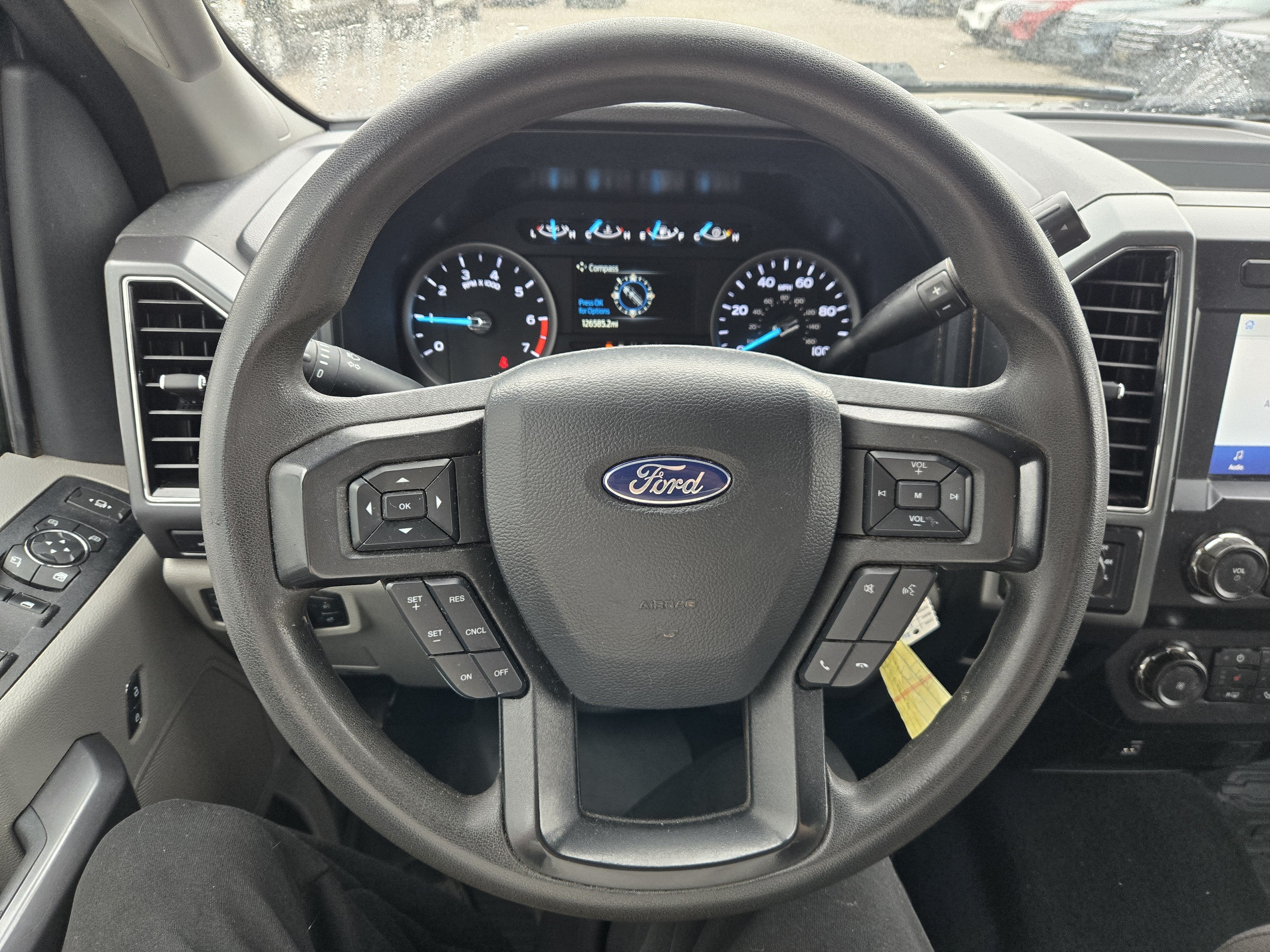 2022 Ford Super Duty F-350 SRW XLT