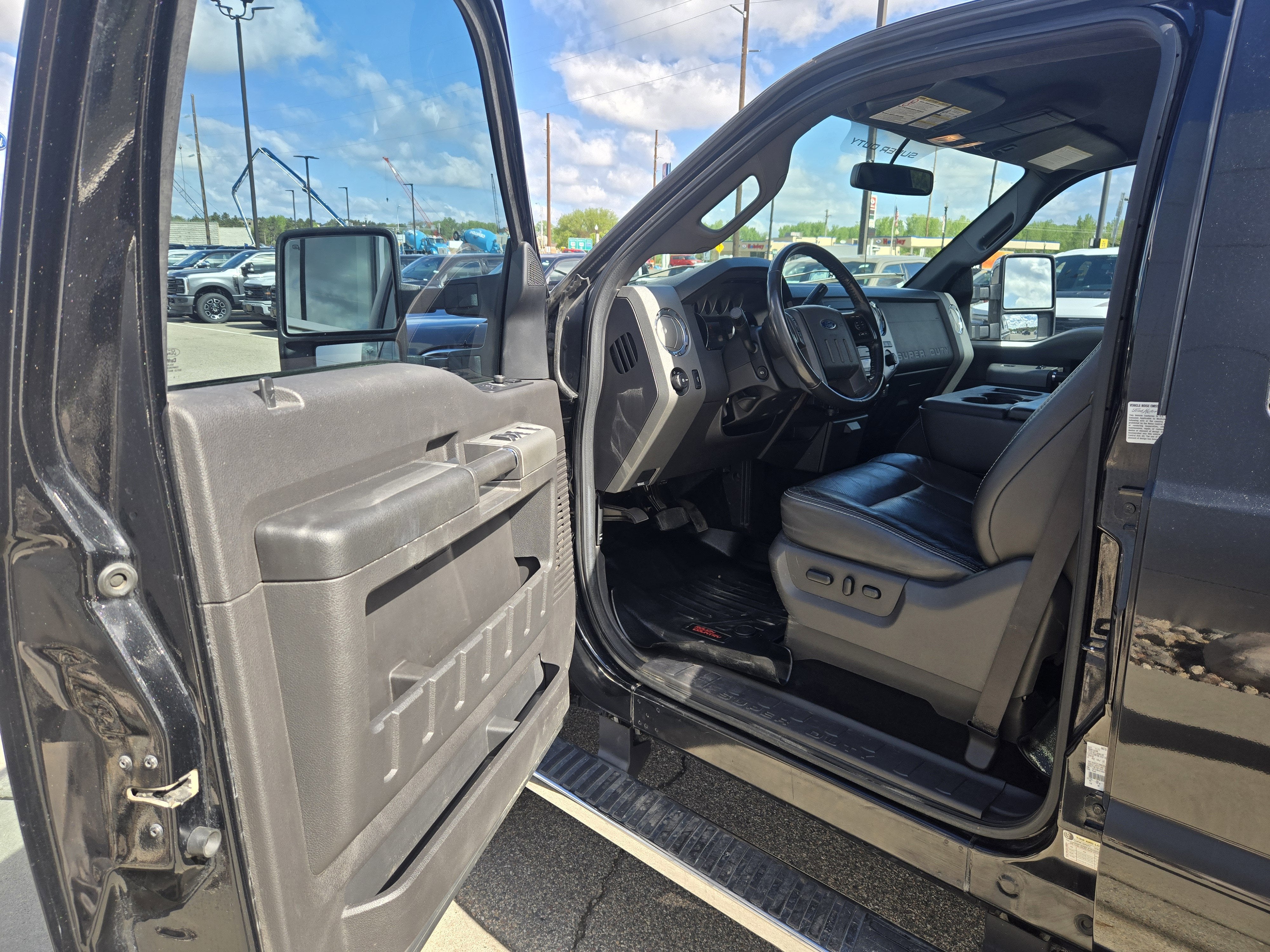 2012 Ford Super Duty F-350 SRW Lariat