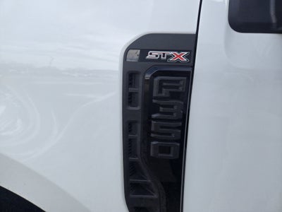 2023 Ford Super Duty F-350 SRW STX