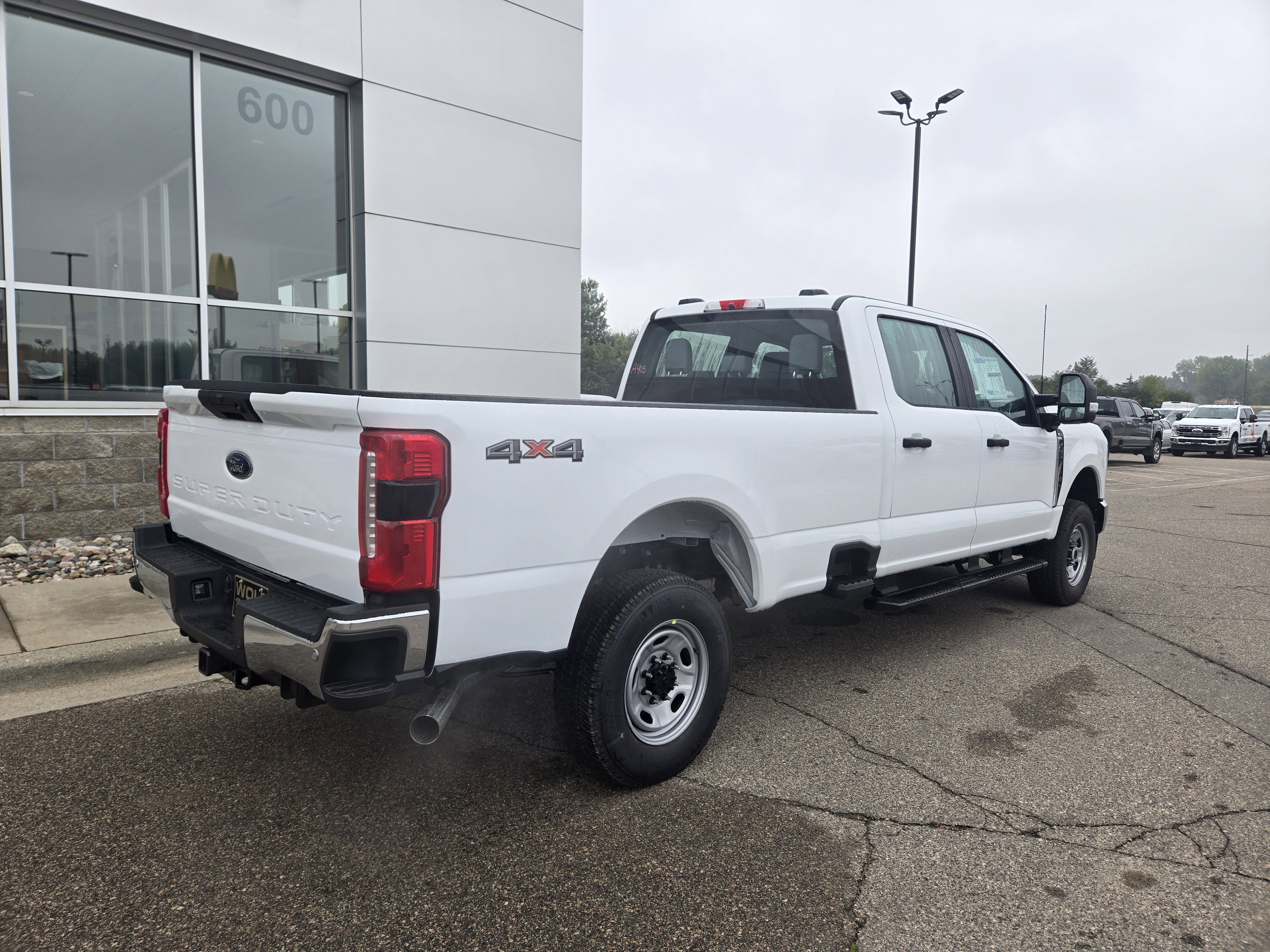 2026 Ford Super Duty F-350 SRW XL